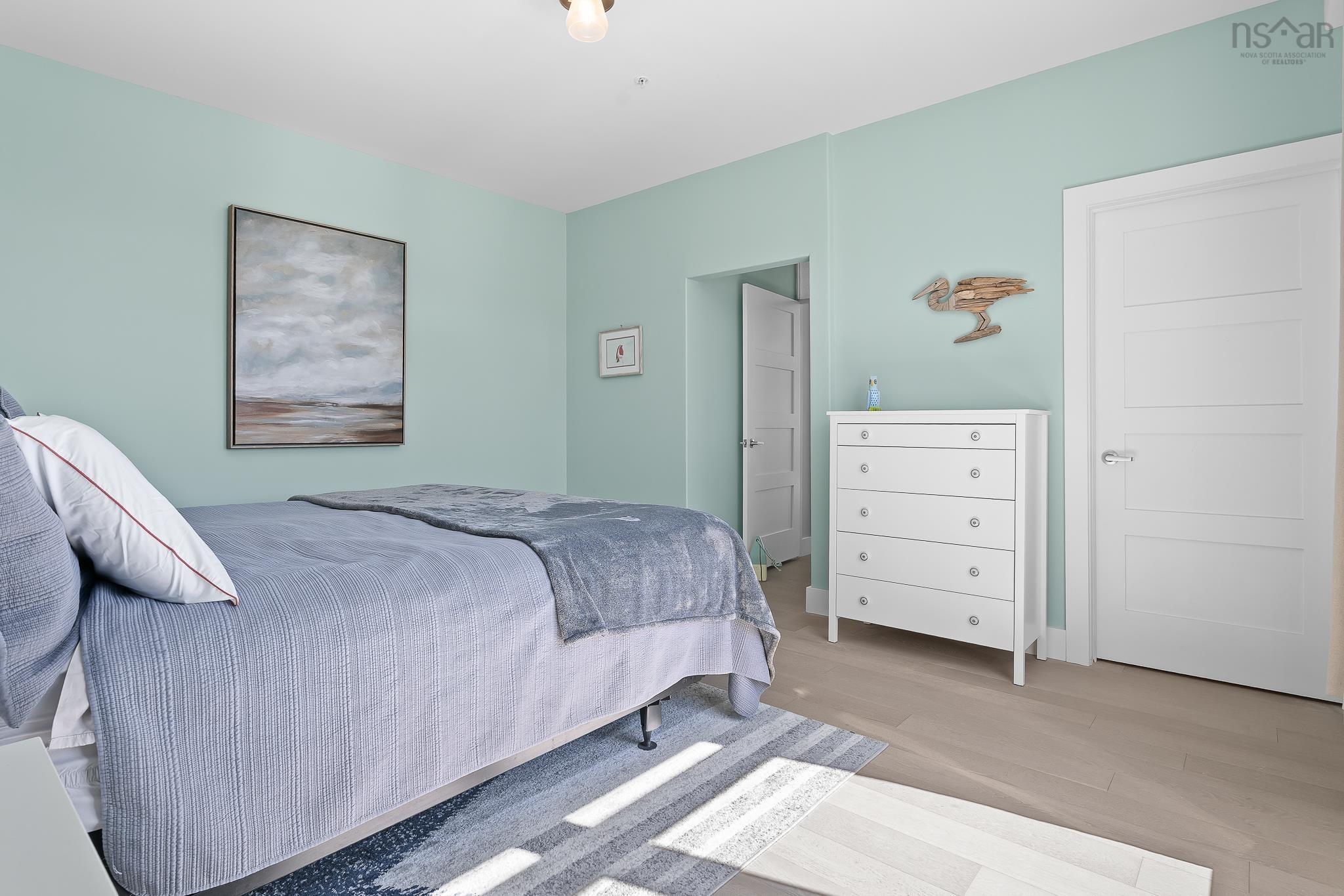 $1,175,000.00: 5 629 Main Street, Mahone Bay