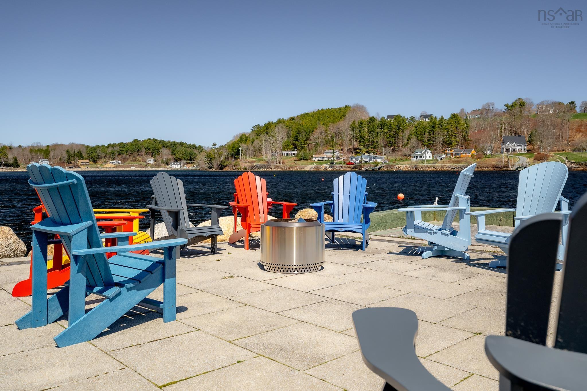 $1,175,000.00: 5 629 Main Street, Mahone Bay