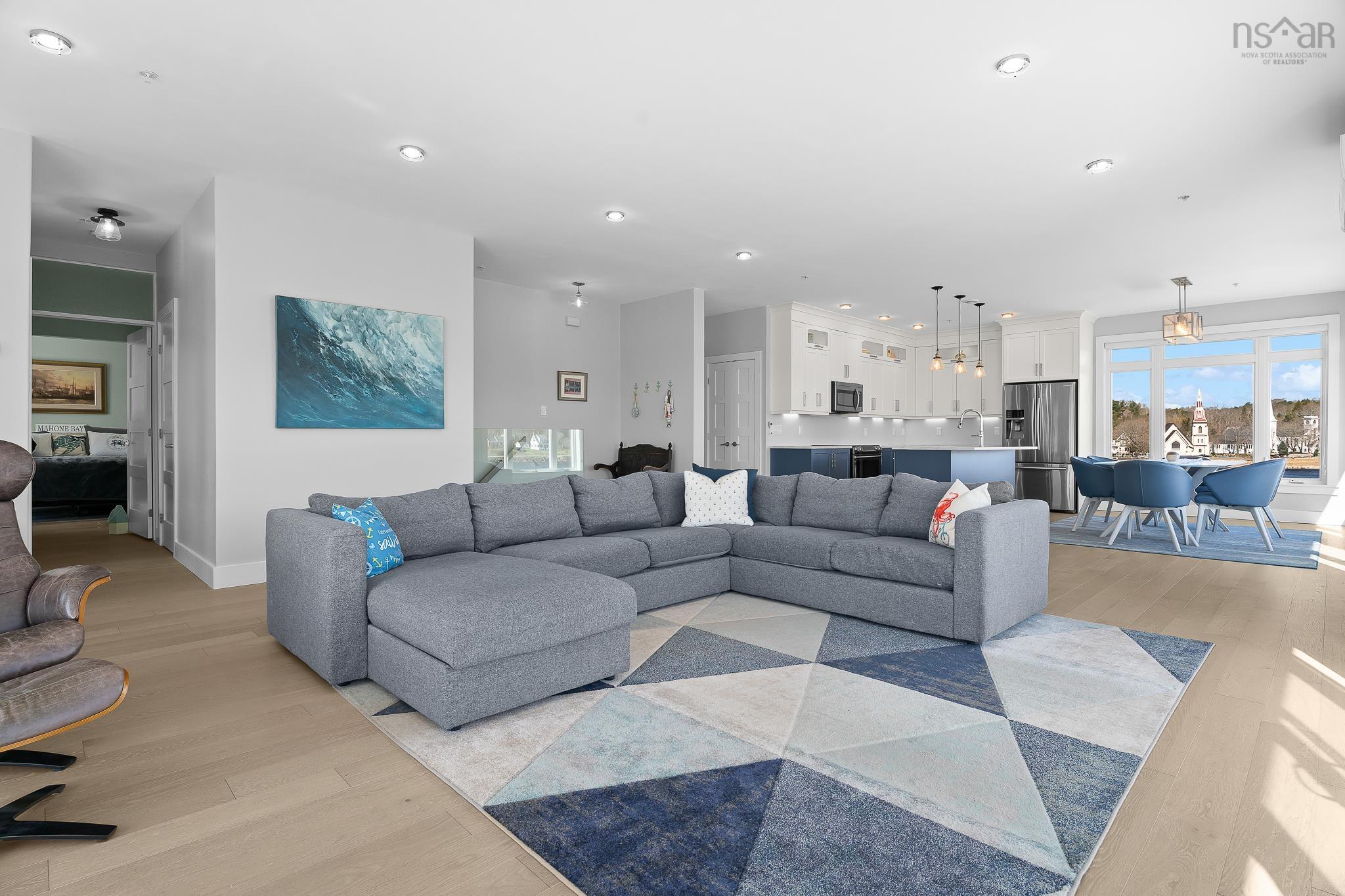 $1,175,000.00: 5 629 Main Street, Mahone Bay