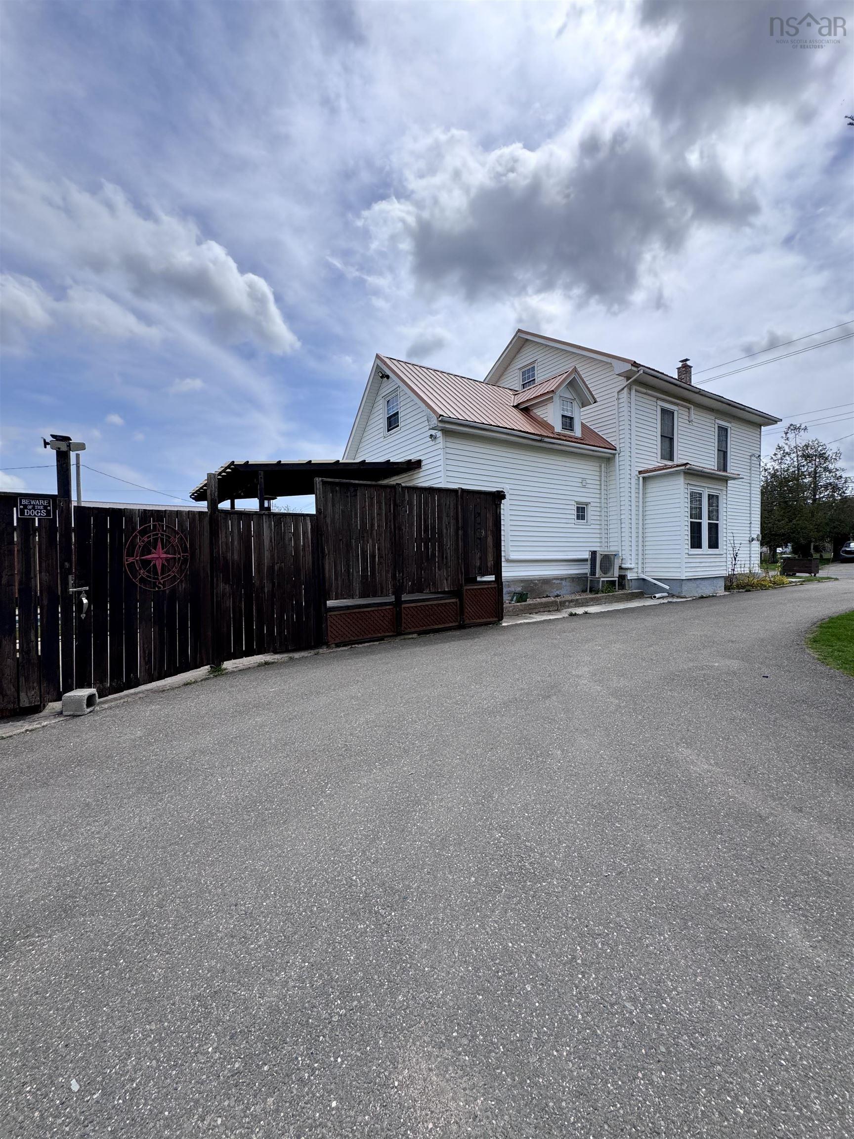 $389,900.00: 218 Main Street, Berwick