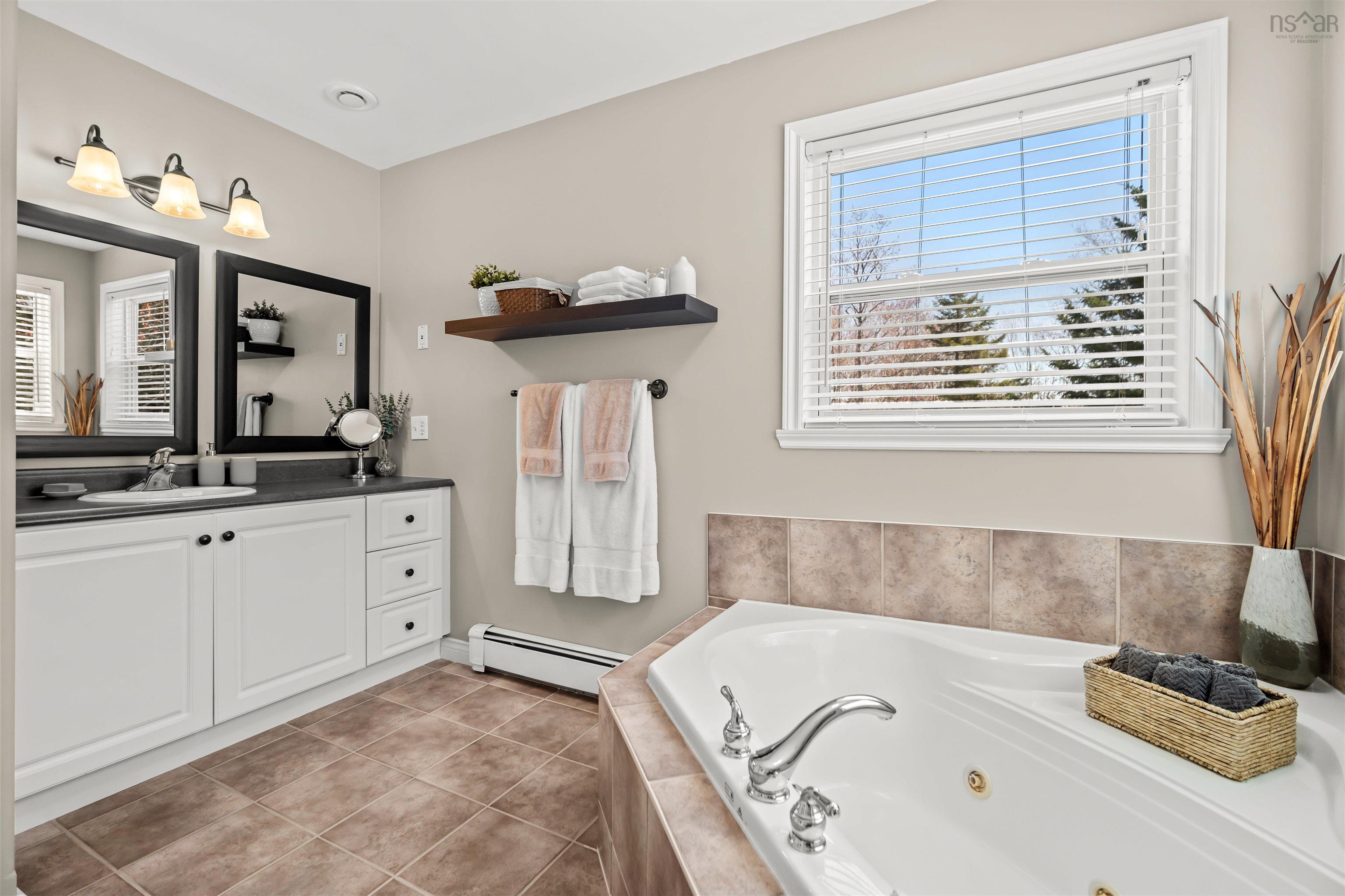 75 Rochester Drive, Hammonds Plains, NS (MLS 202610200)