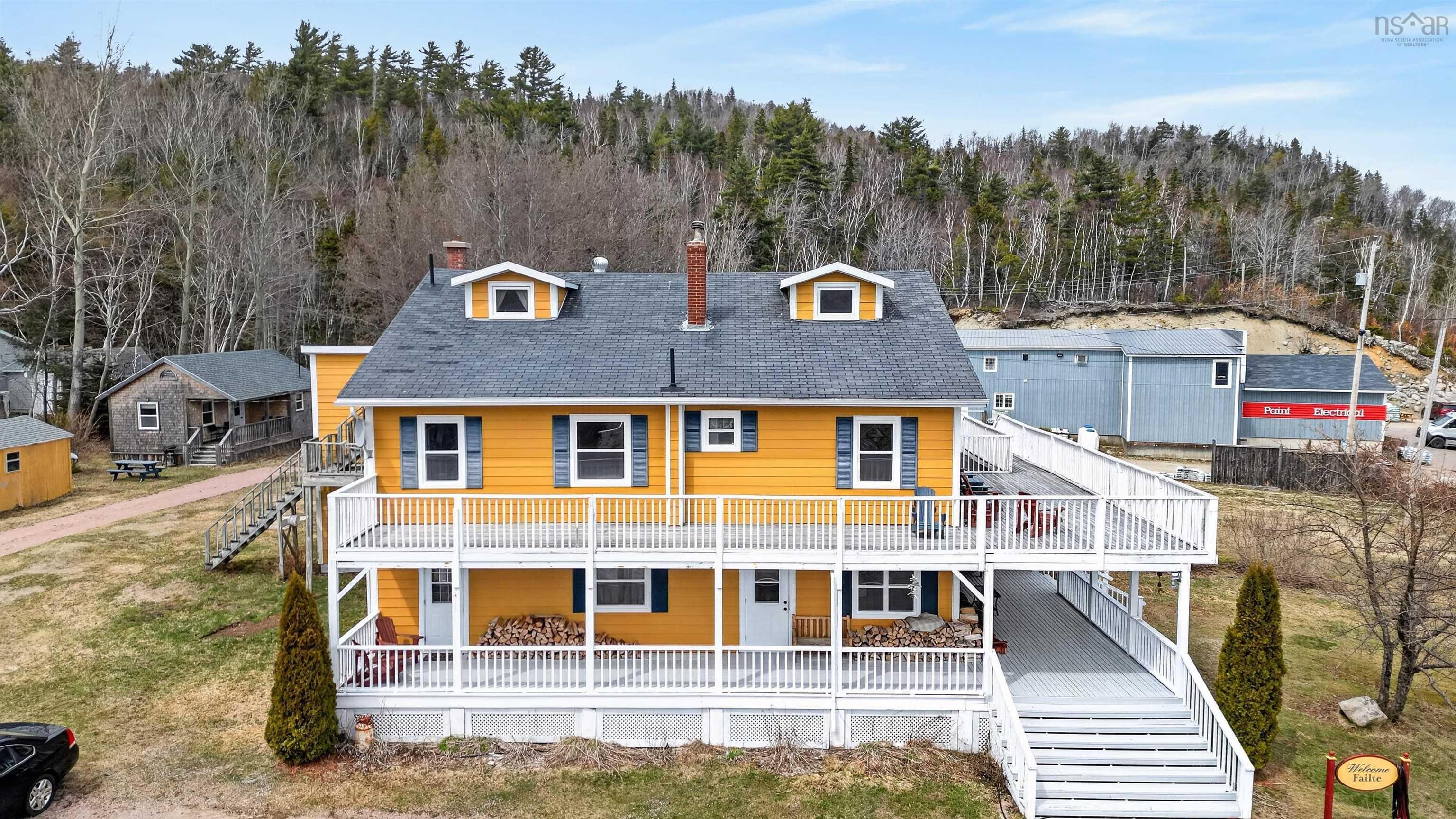 $950,000.00: 37706 Cabot Trail, Ingonish Beach