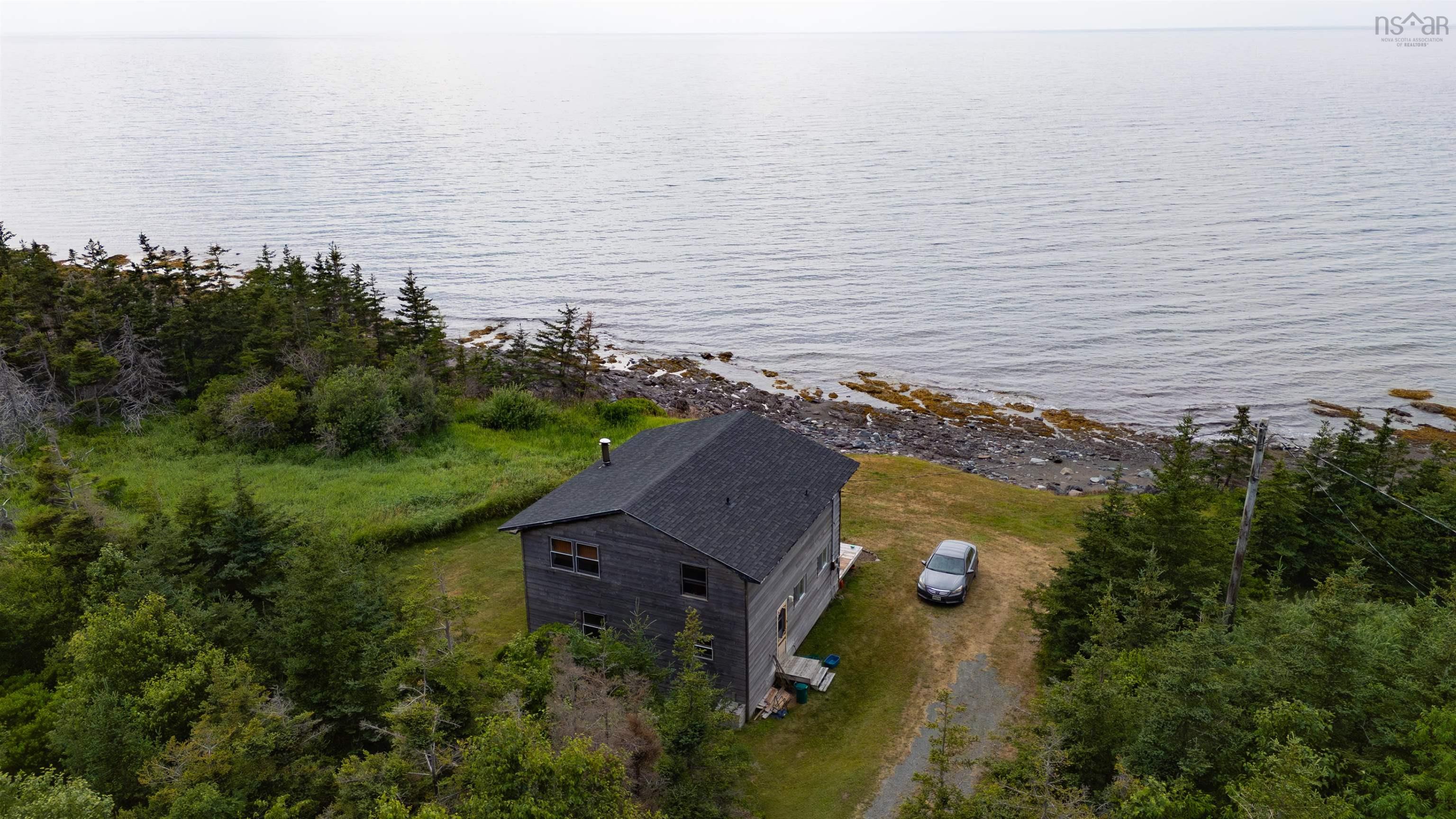 $298,500.00: 83 Cottage Country Road, Livingstone Cove