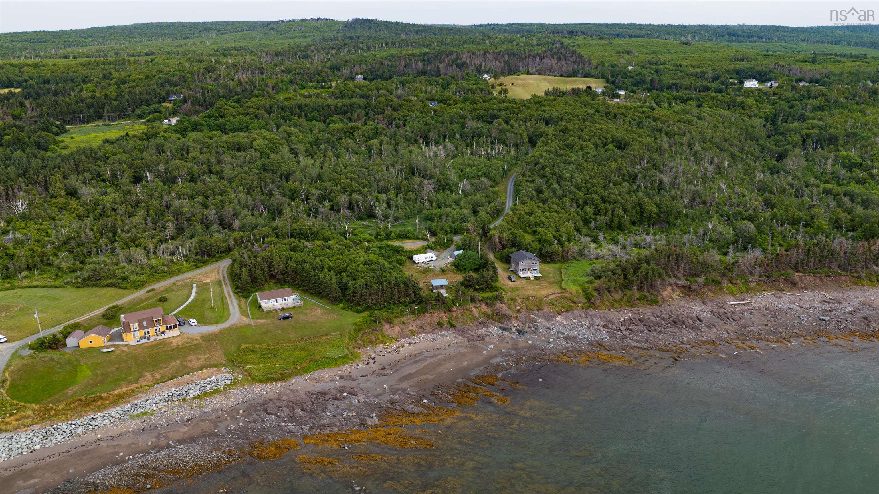 $298,500.00: 83 Cottage Country Road, Livingstone Cove