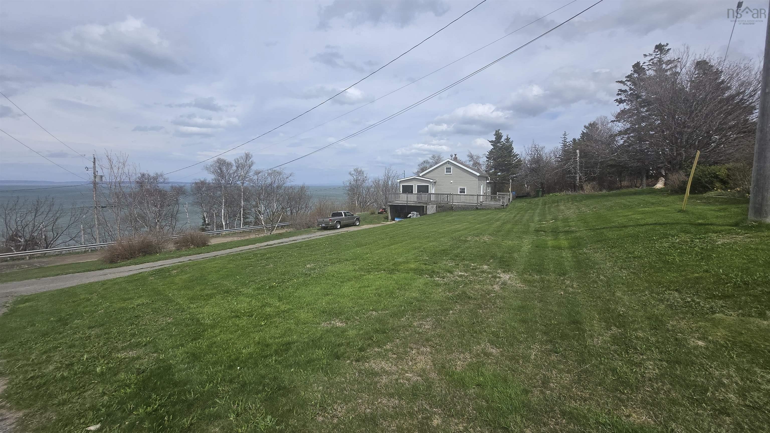 $324,900.00: 22 Pent Road, Harbourville