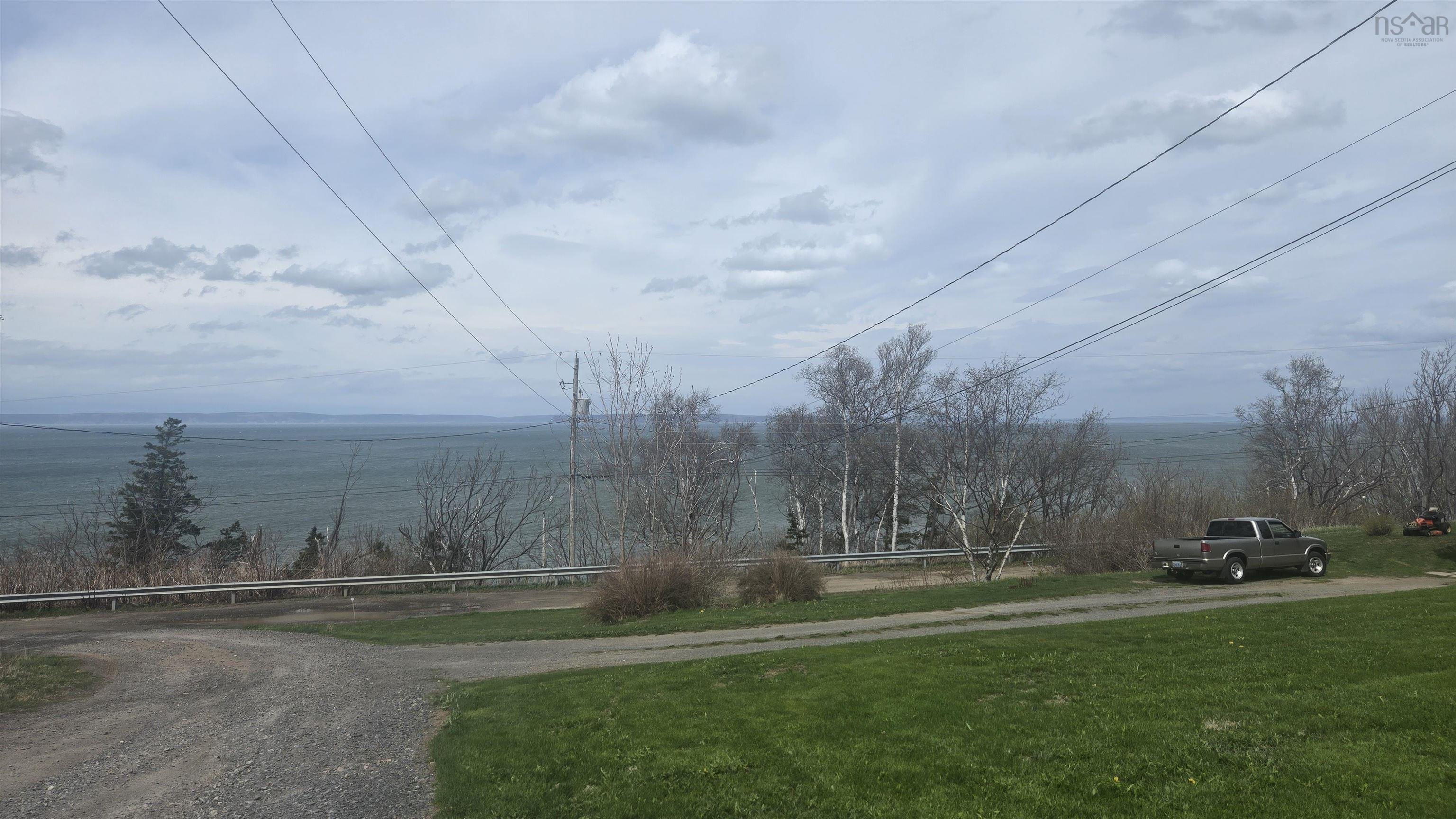 $324,900.00: 22 Pent Road, Harbourville