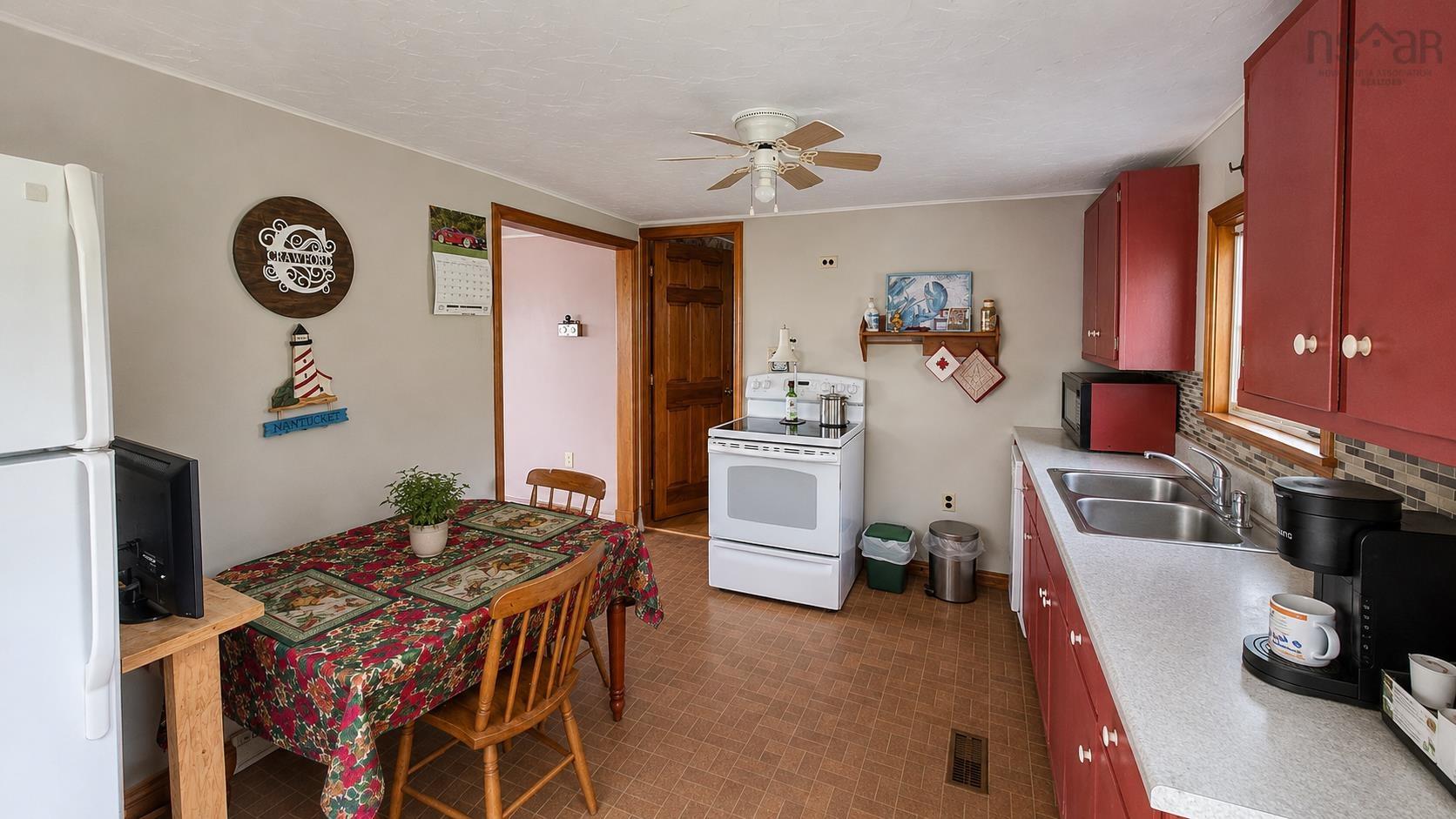 $324,900.00: 22 Pent Road, Harbourville