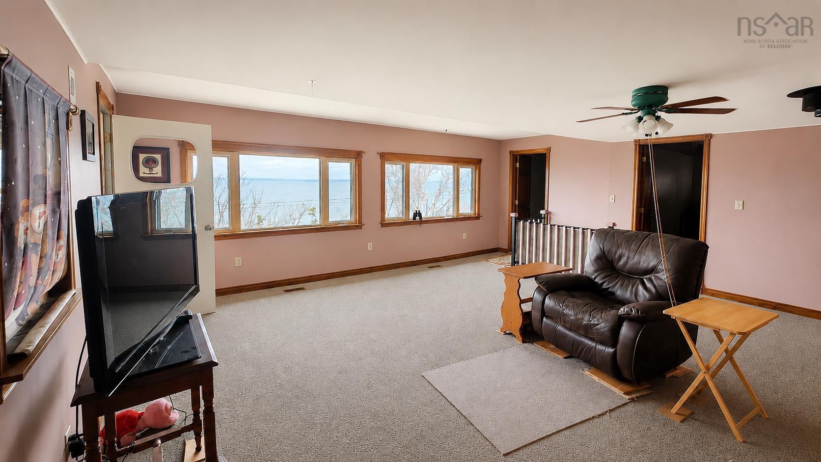$324,900.00: 22 Pent Road, Harbourville