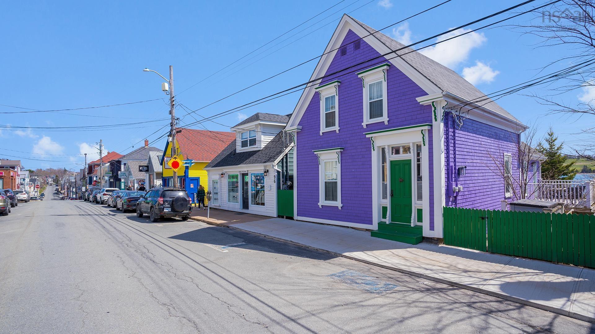94 Montague Street, Lunenburg, NS (MLS 202610215)