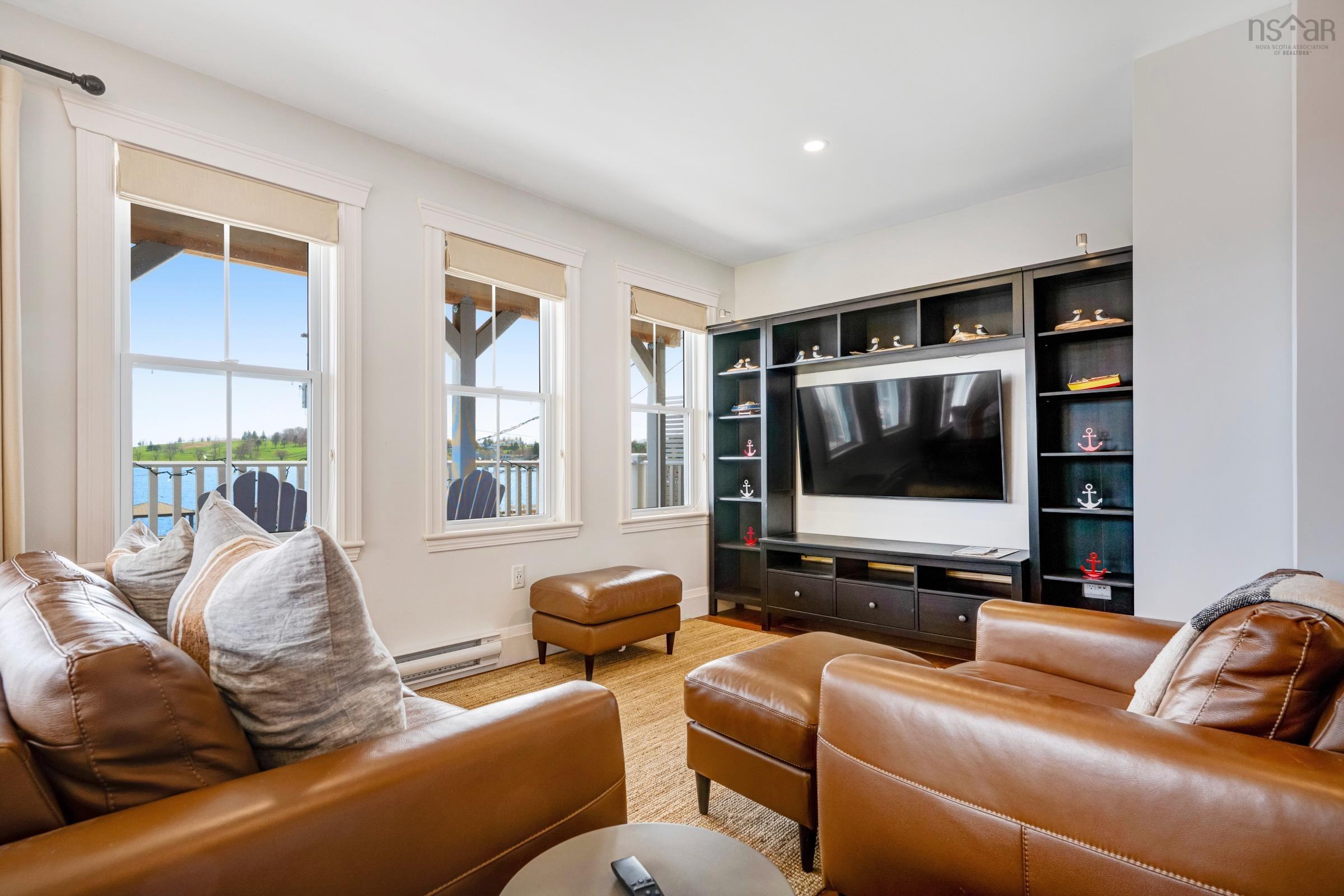 $1,500,000.00: 94 Montague Street, Lunenburg