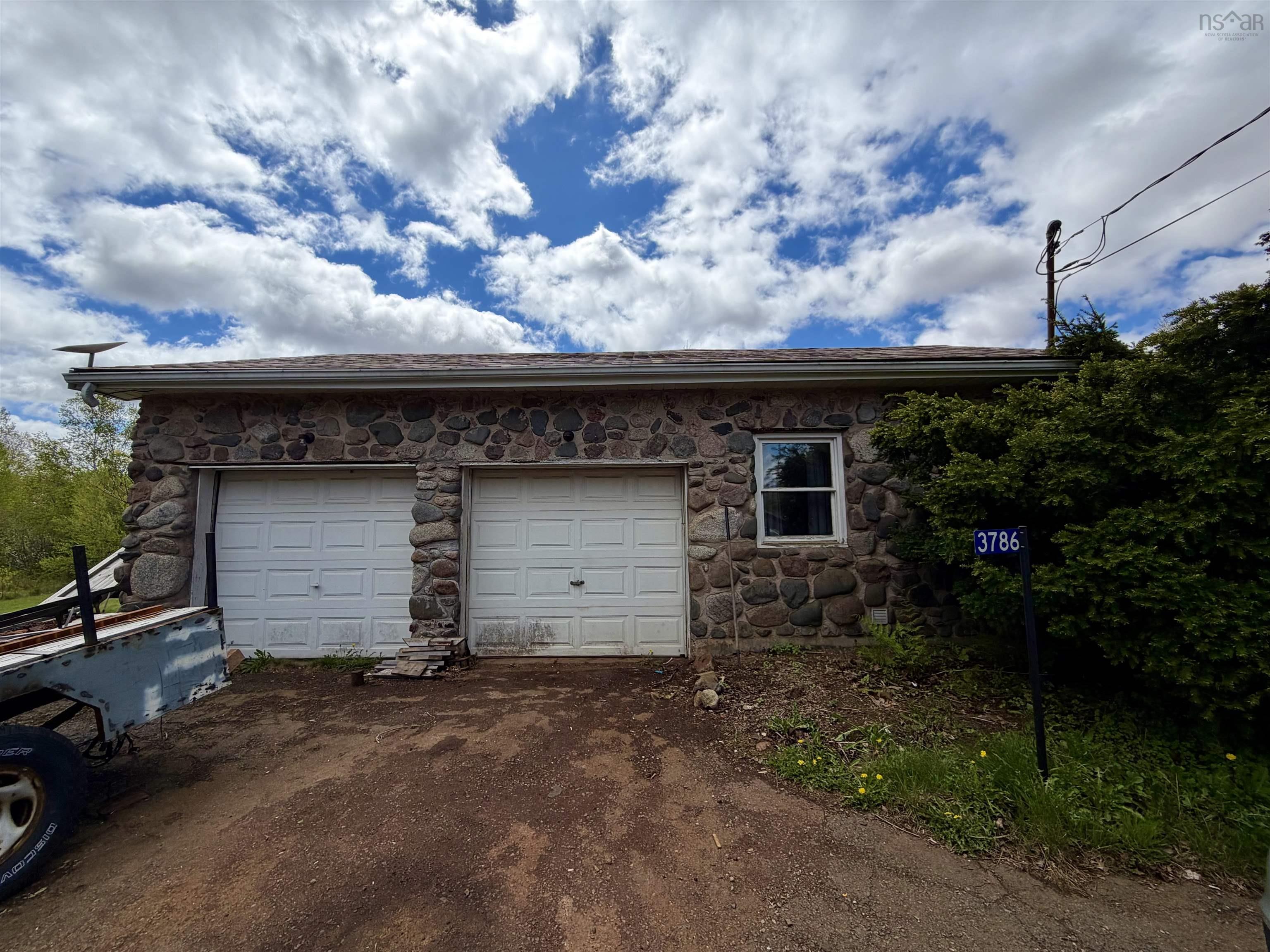 $655,000.00: 3786 Highway 4, Lower Debert