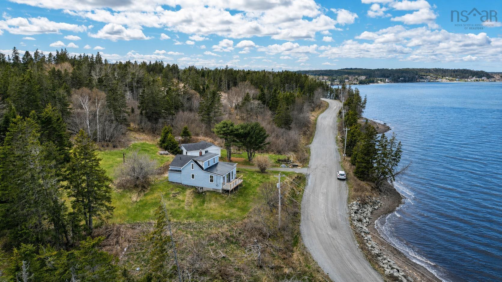 $275,000.00: 112 Corbetts Cove Road, Corbetts Cove