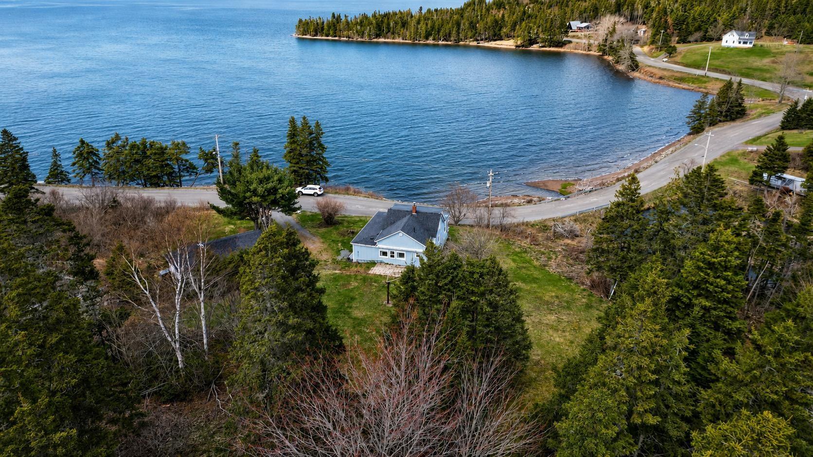 $275,000.00: 112 Corbetts Cove Road, Corbetts Cove
