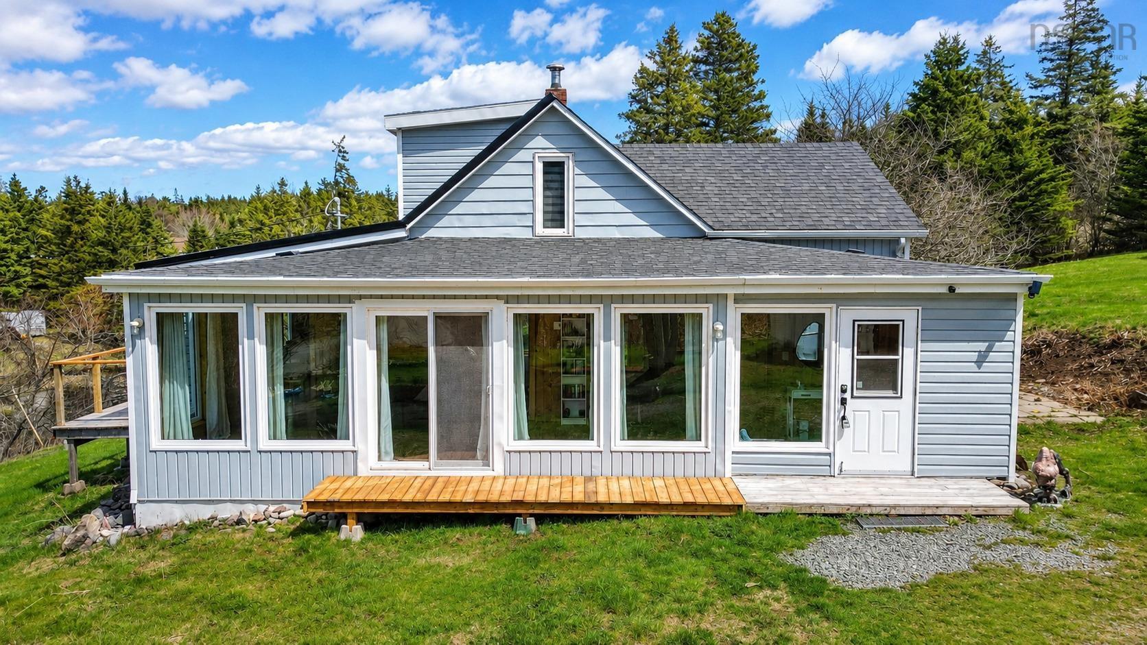 $275,000.00: 112 Corbetts Cove Road, Corbetts Cove