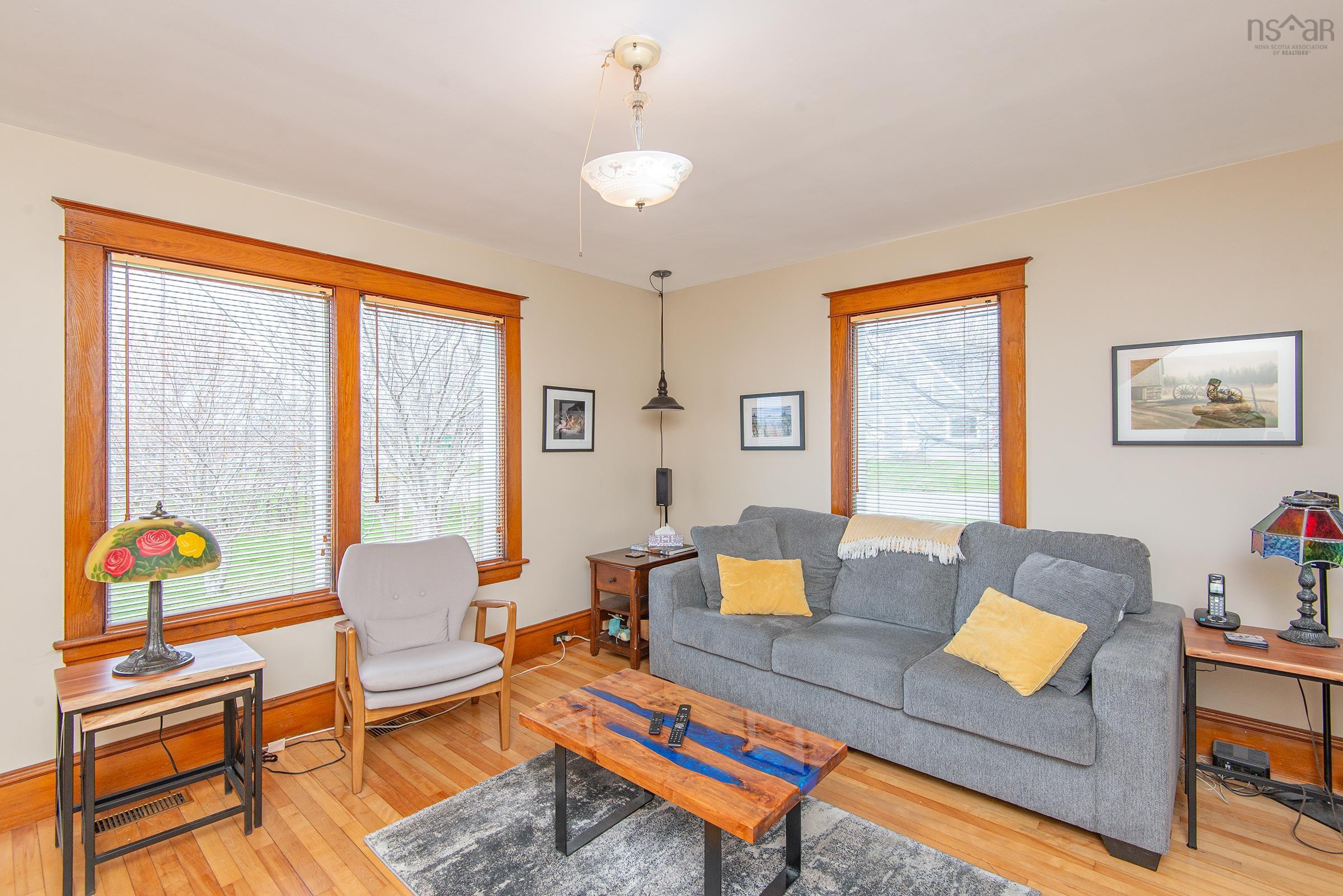 $435,000.00: 923 Highway 1, Little Brook