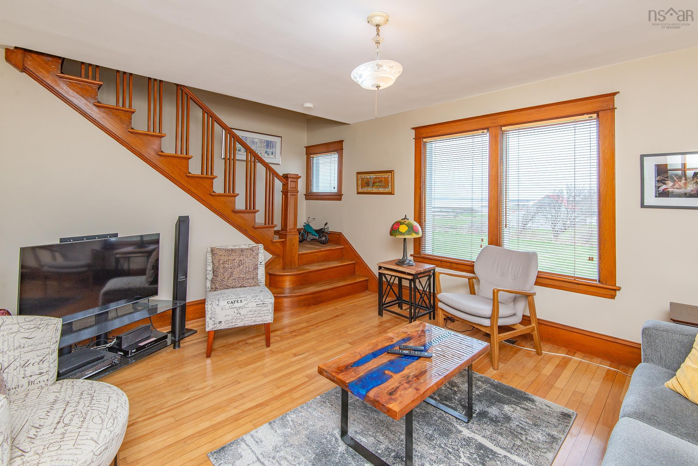 $435,000.00: 923 Highway 1, Little Brook