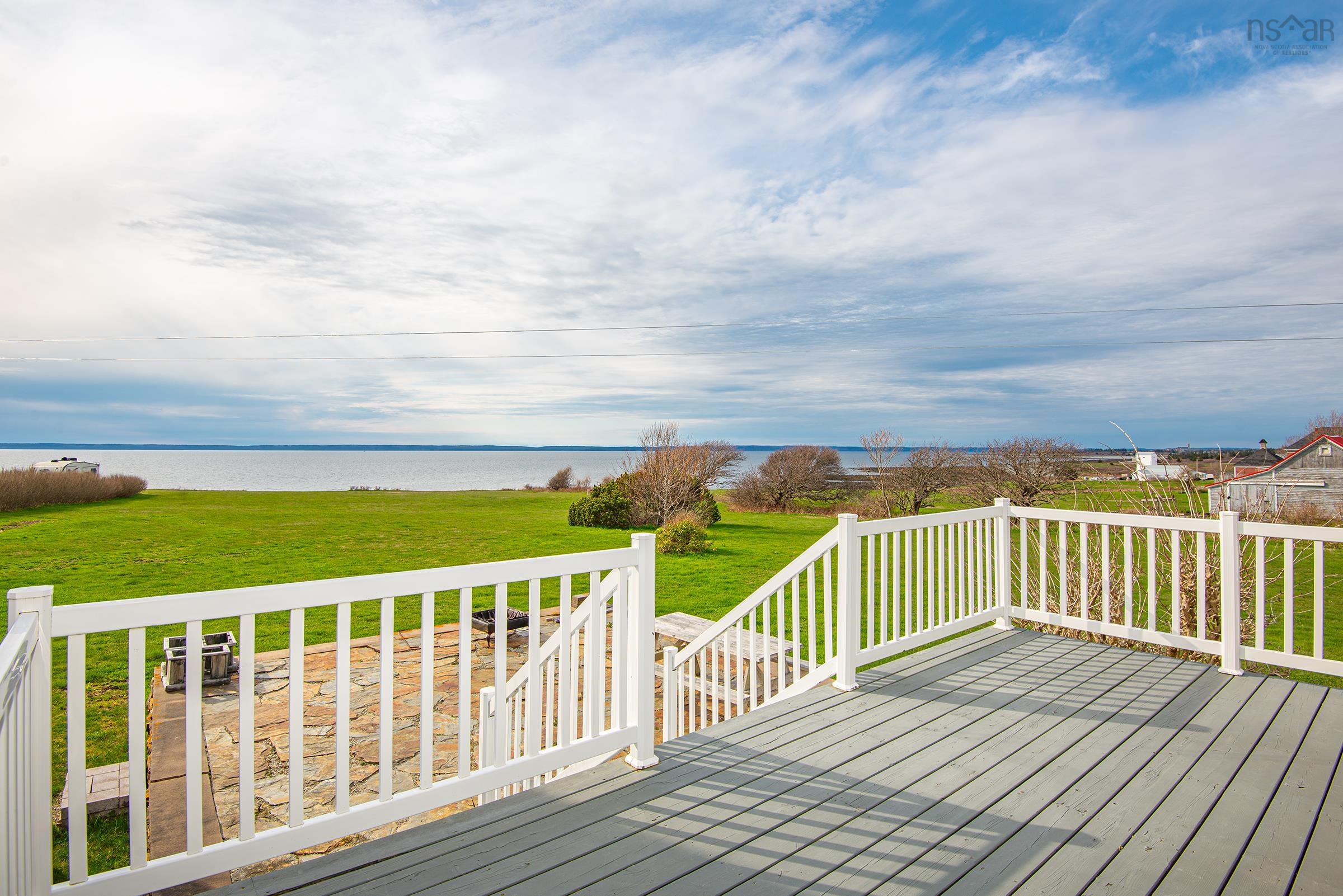 $435,000.00: 923 Highway 1, Little Brook