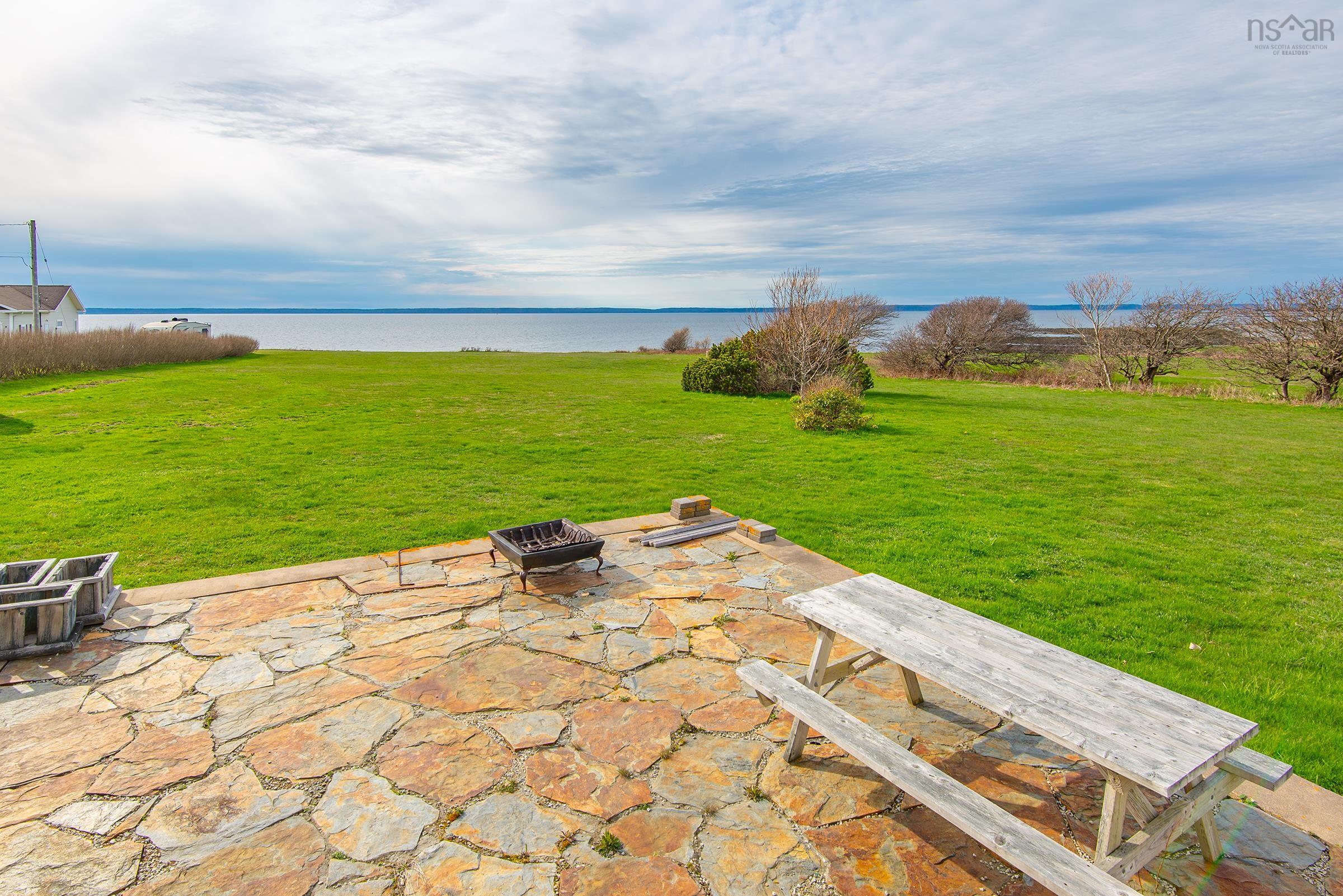 $435,000.00: 923 Highway 1, Little Brook
