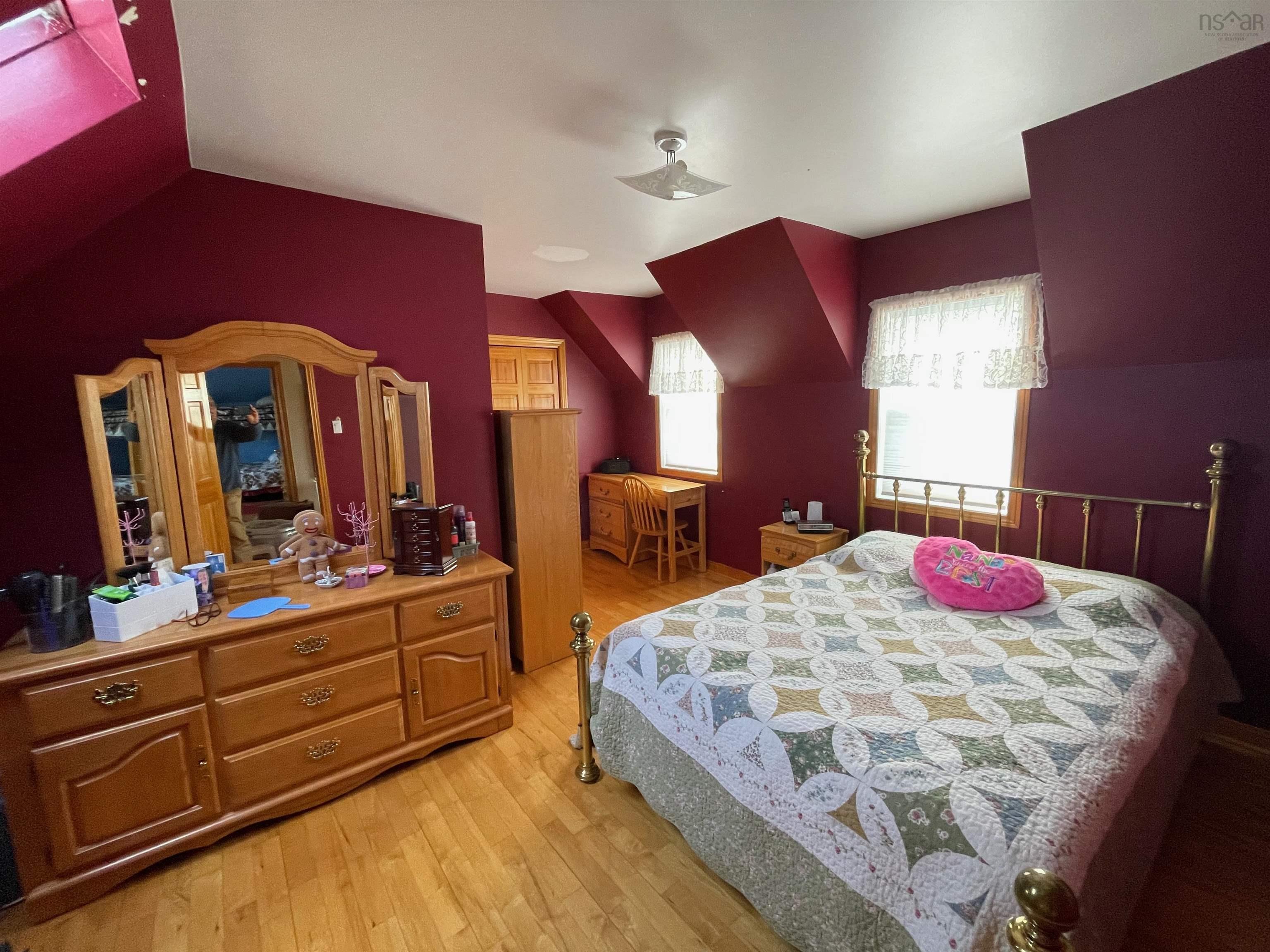$239,900.00: 20 Dominion Street, Glace Bay