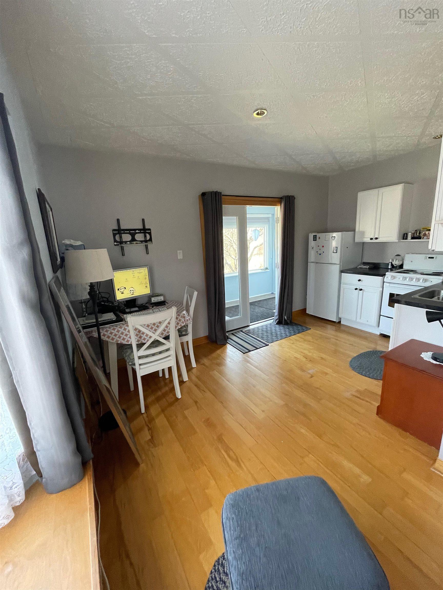 $239,900.00: 20 Dominion Street, Glace Bay