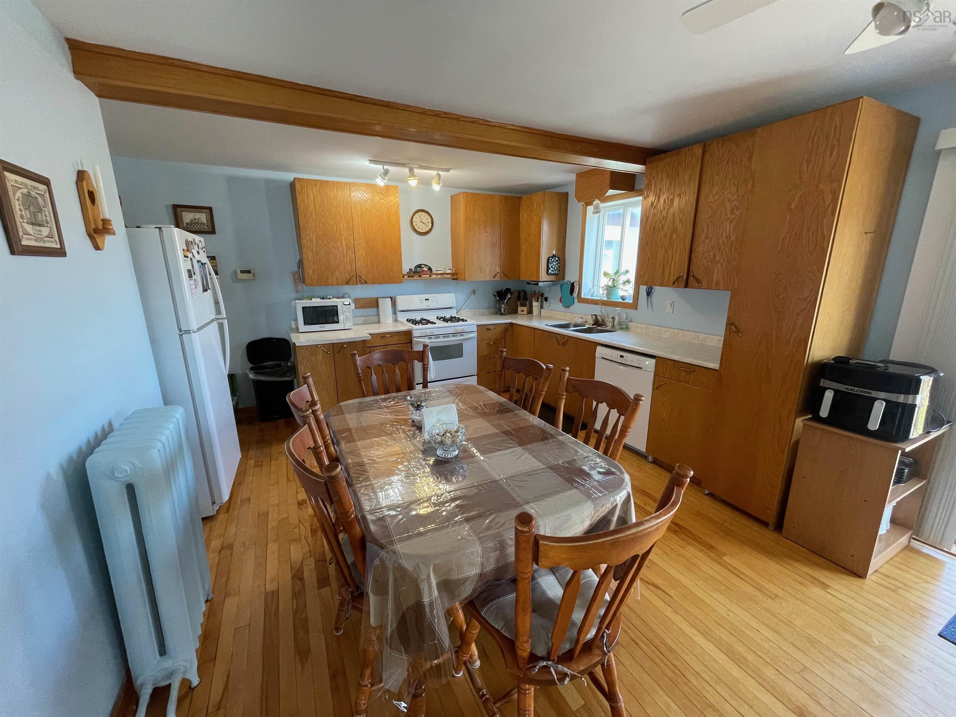 $239,900.00: 20 Dominion Street, Glace Bay