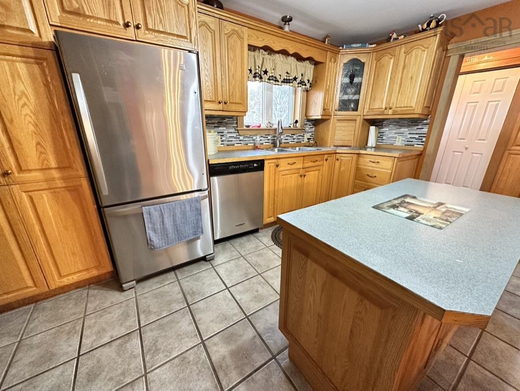 $349,900.00: 919 Malay Falls Lochaber Mines Road, Lochaber Mines