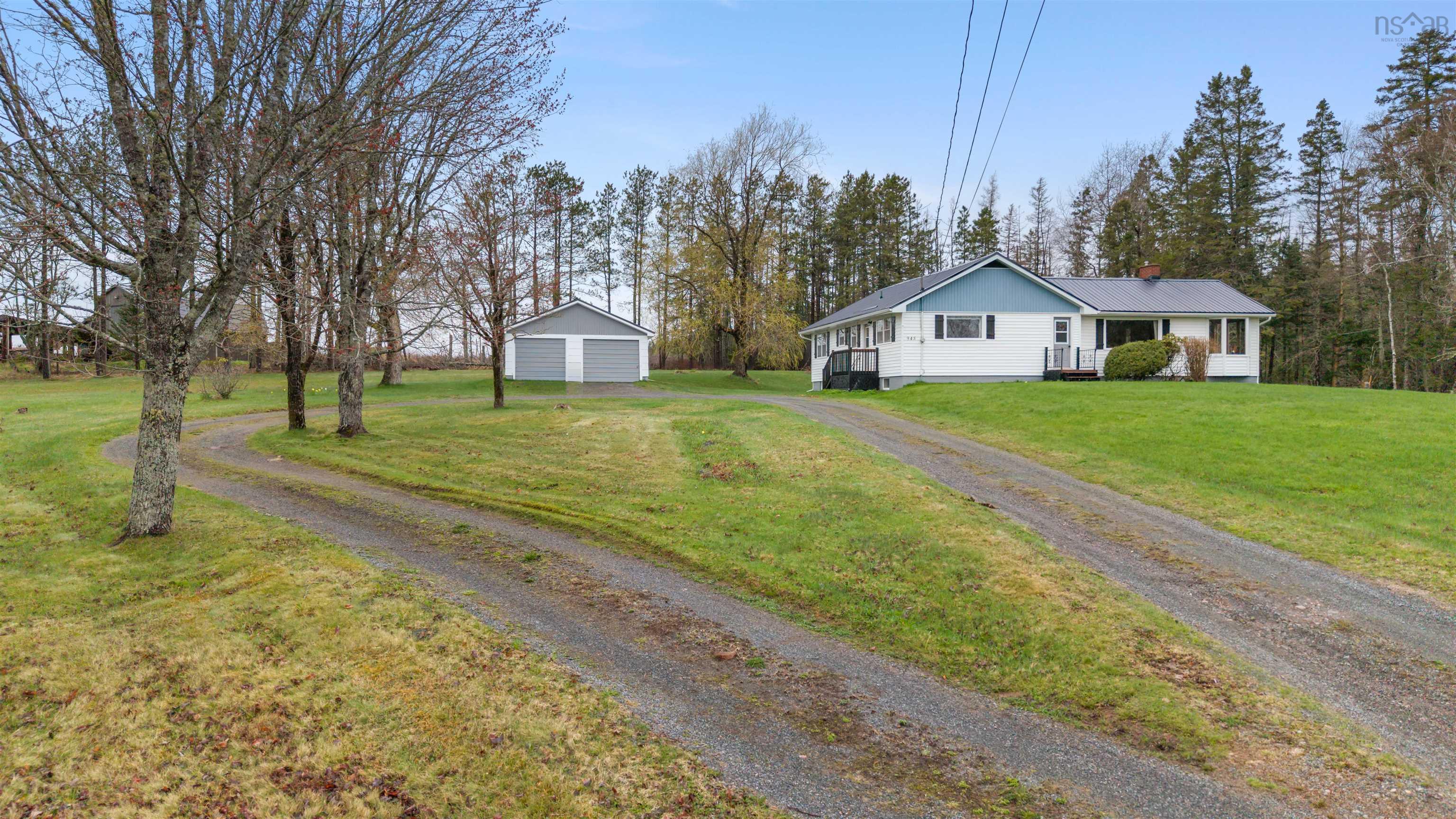 $448,800.00: 945 Pictou Road, East Mountain