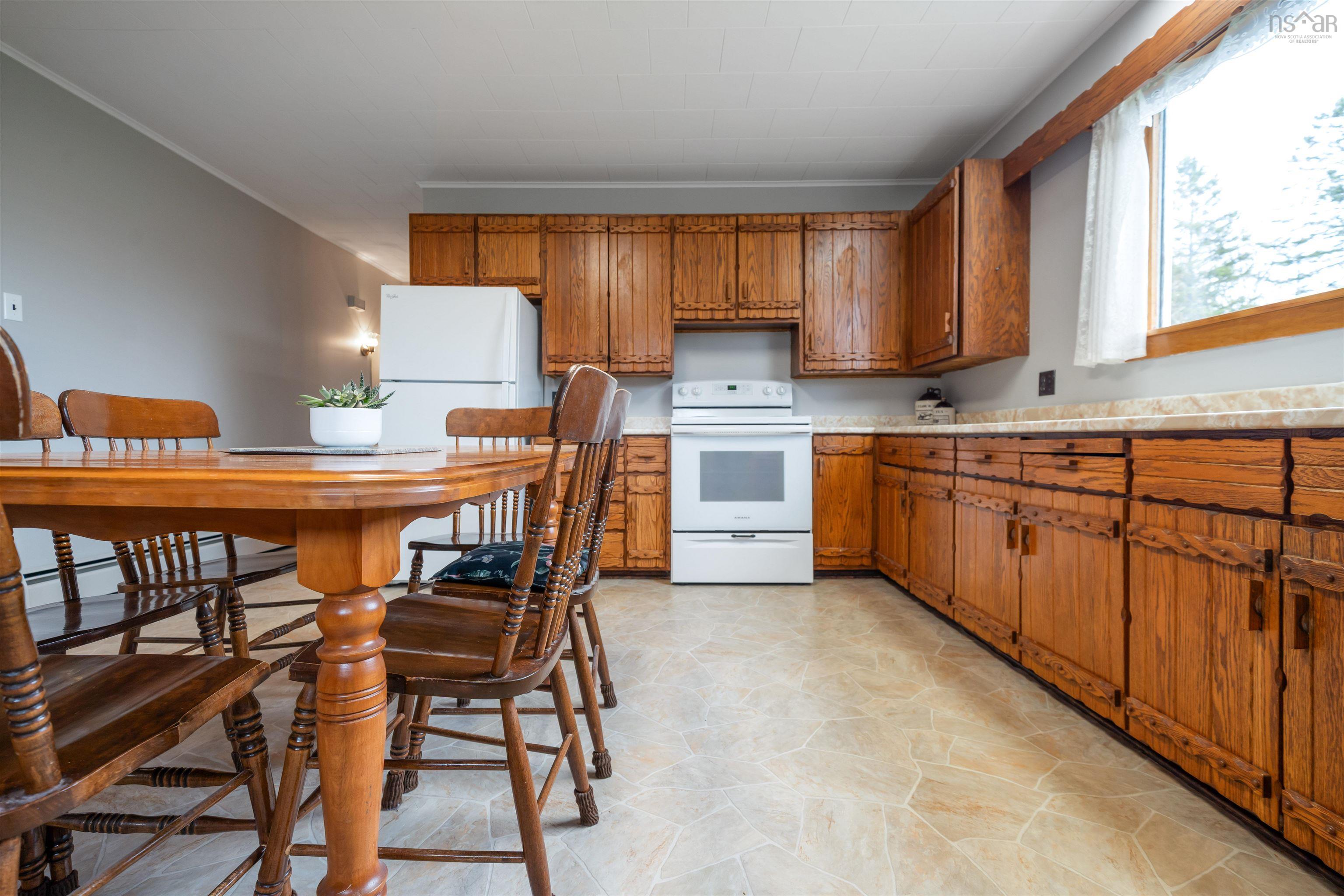 $448,800.00: 945 Pictou Road, East Mountain