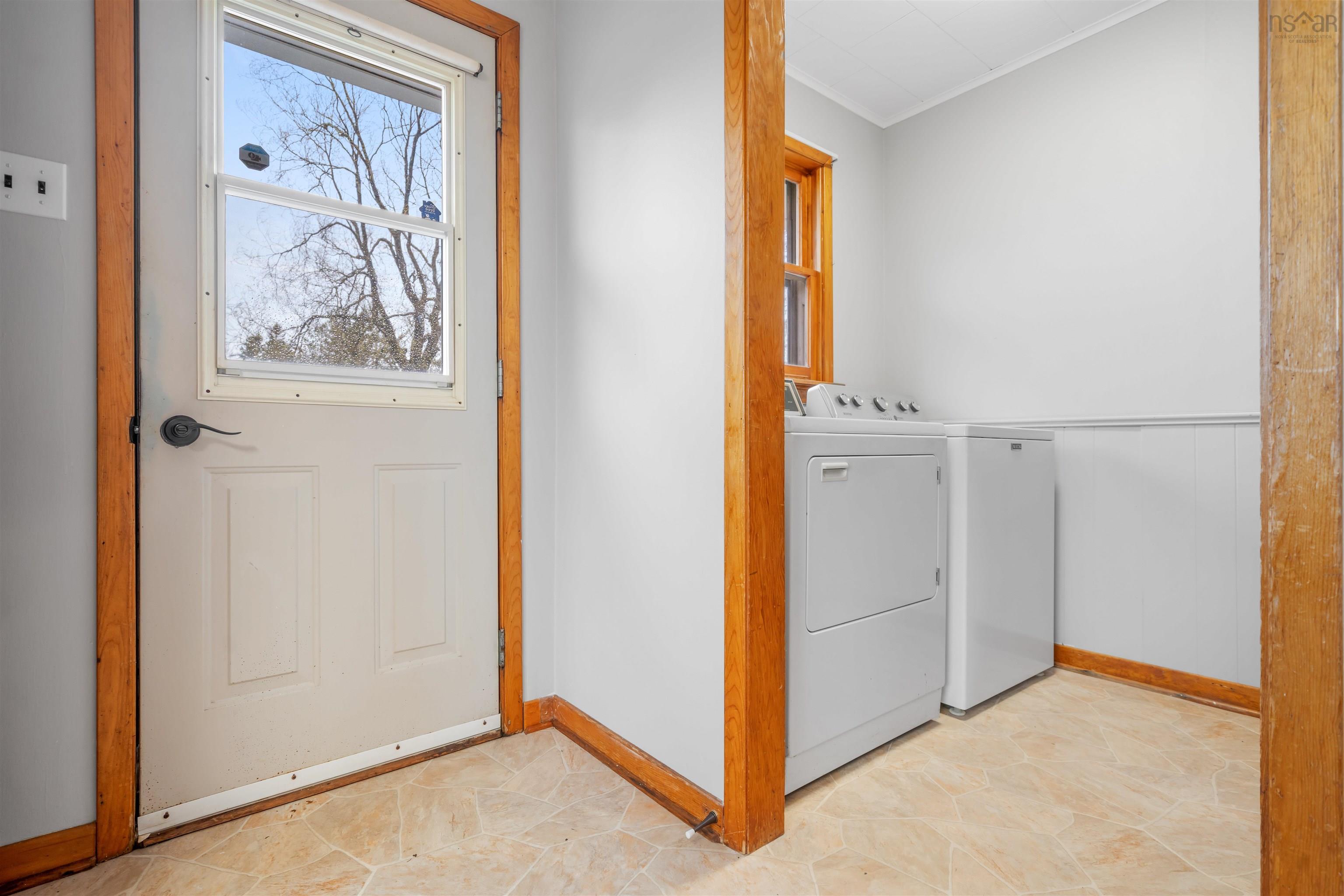 $448,800.00: 945 Pictou Road, East Mountain