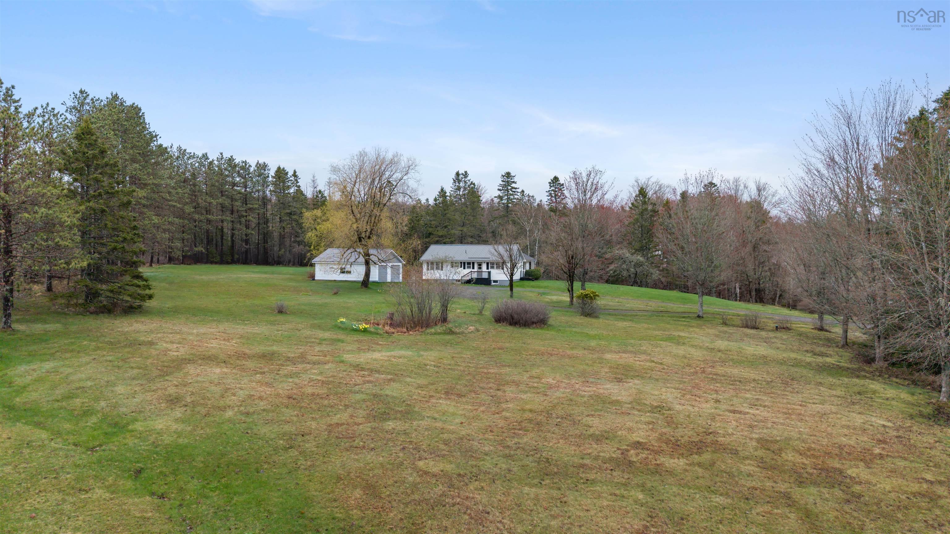 $448,800.00: 945 Pictou Road, East Mountain