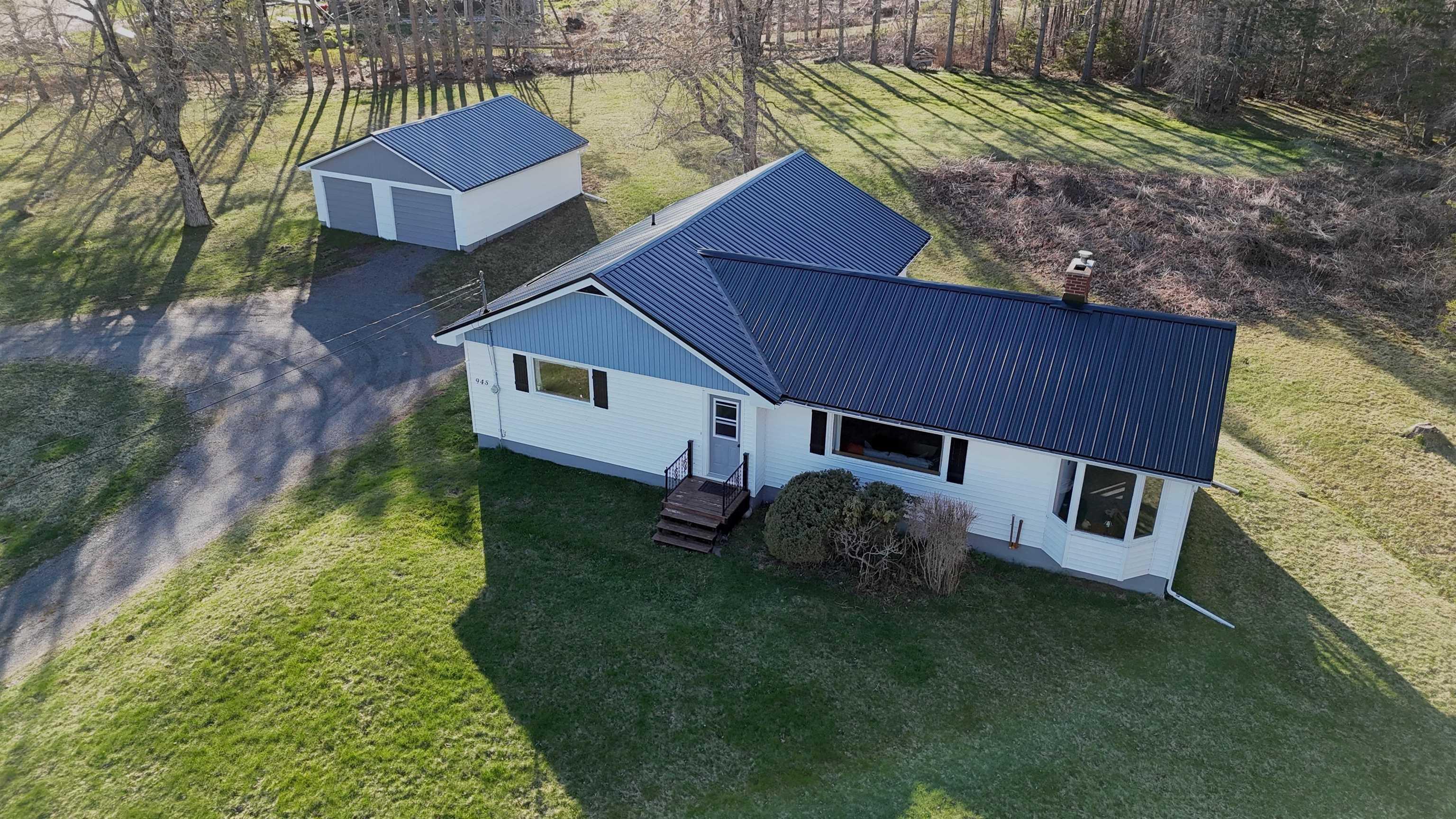 $448,800.00: 945 Pictou Road, East Mountain
