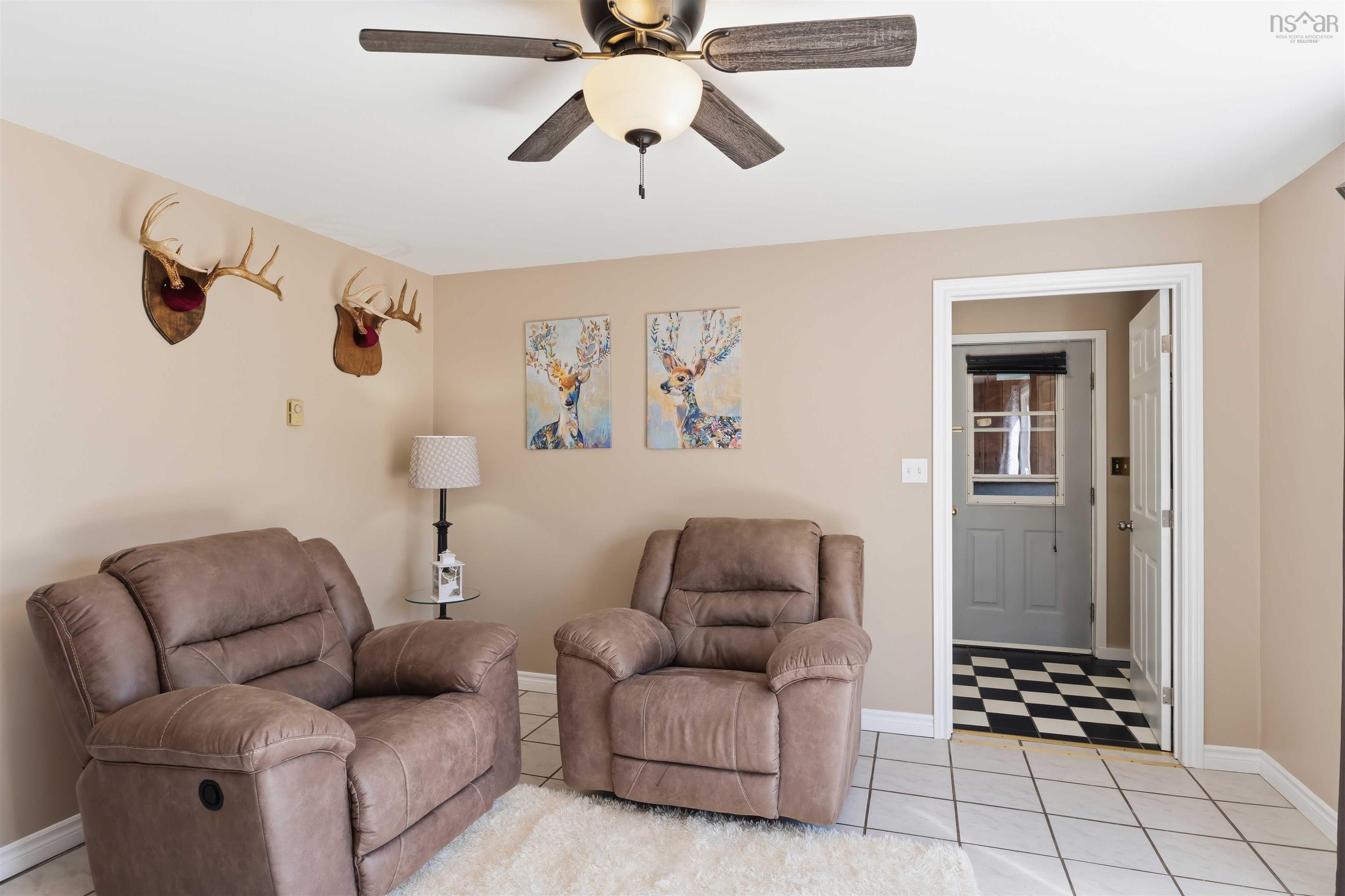 $524,900.00: 106 Geiger Drive, Wilmot