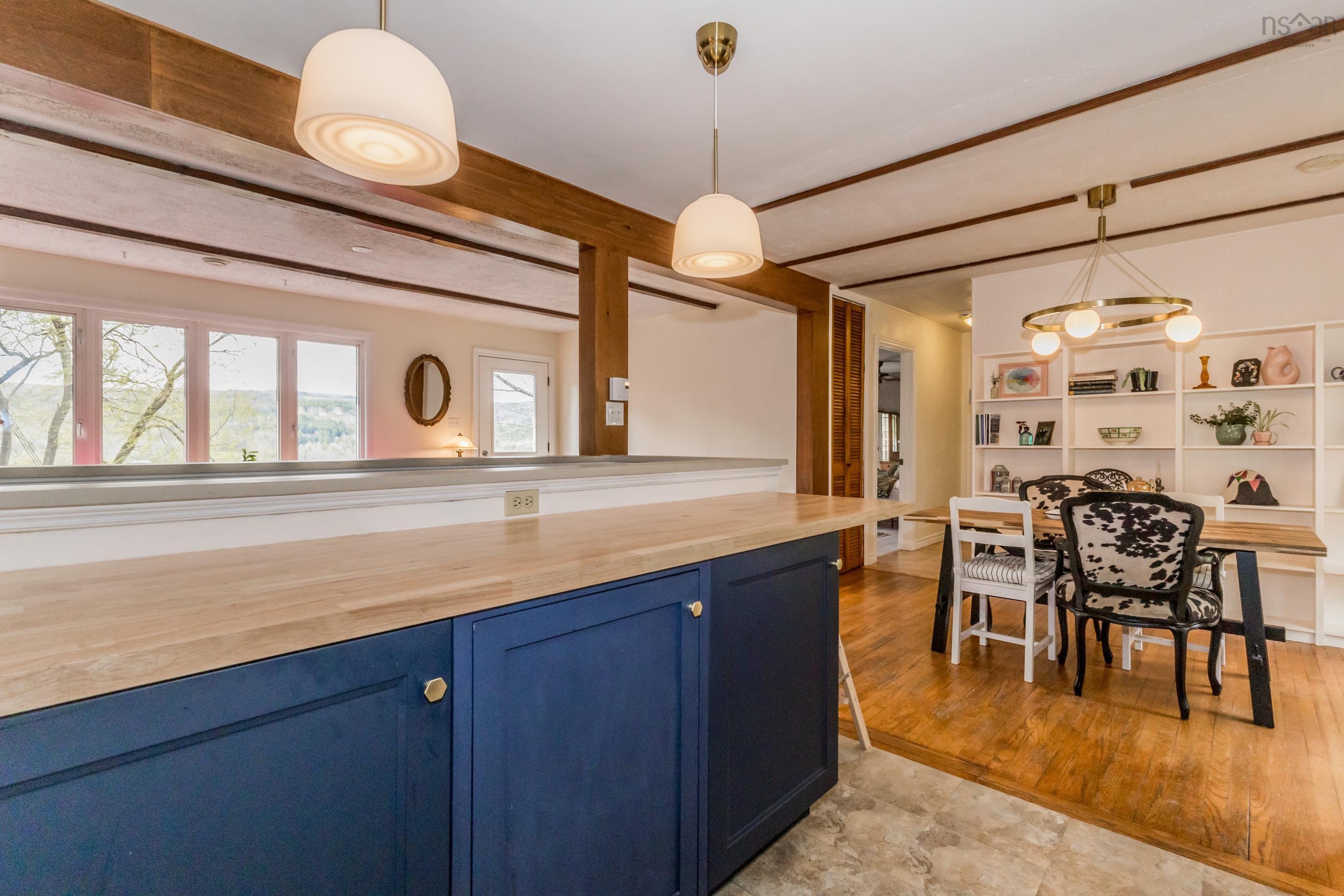$520,000.00: 1719 White Rock Road, White Rock