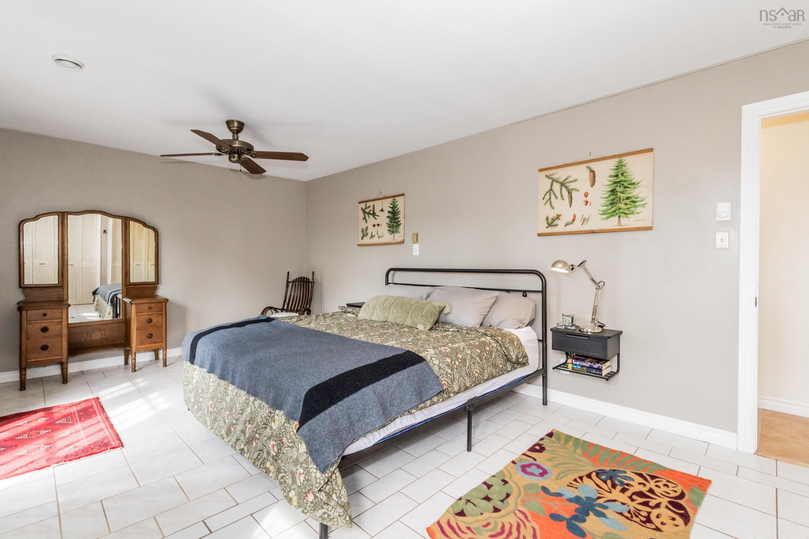 $520,000.00: 1719 White Rock Road, White Rock