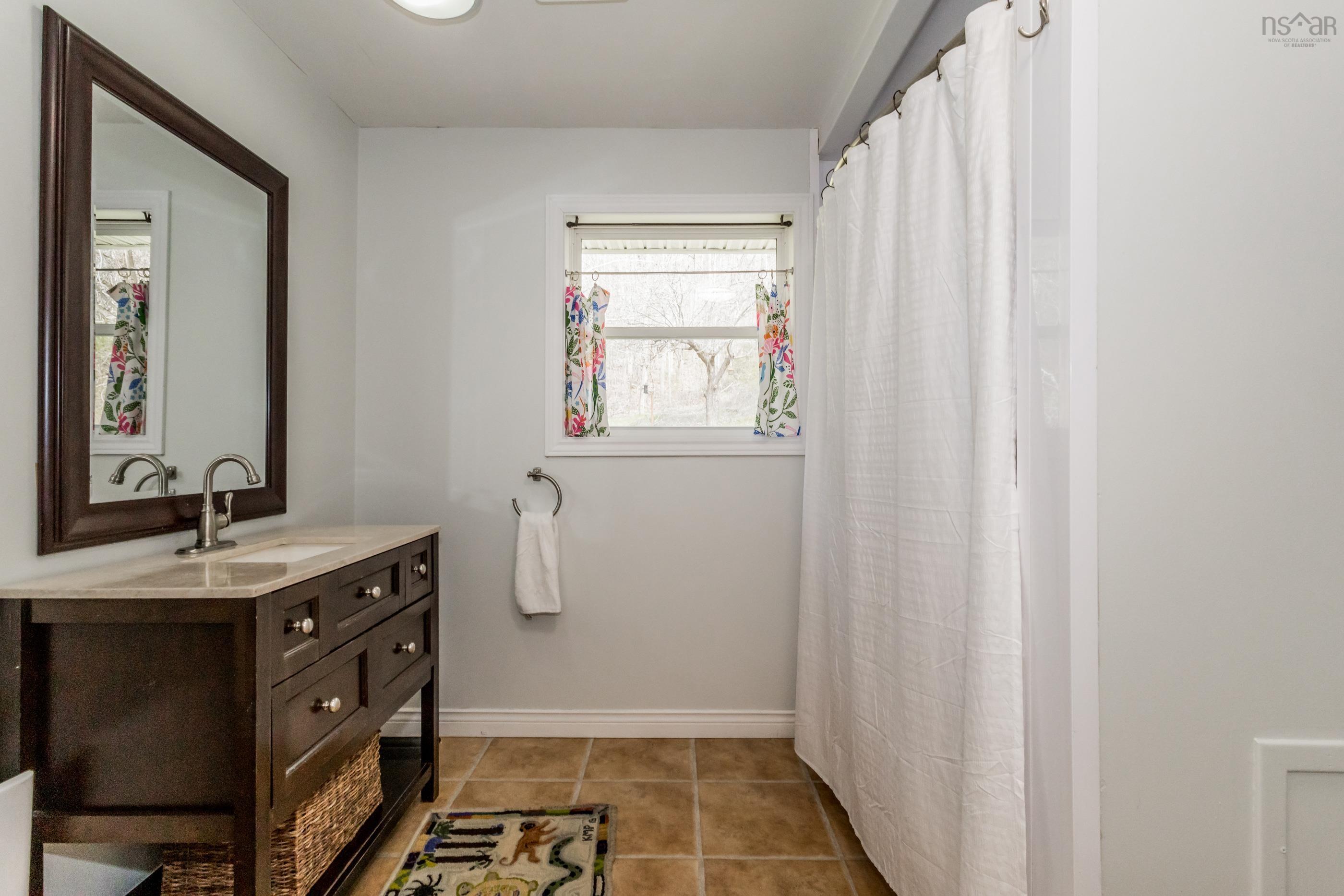 $520,000.00: 1719 White Rock Road, White Rock