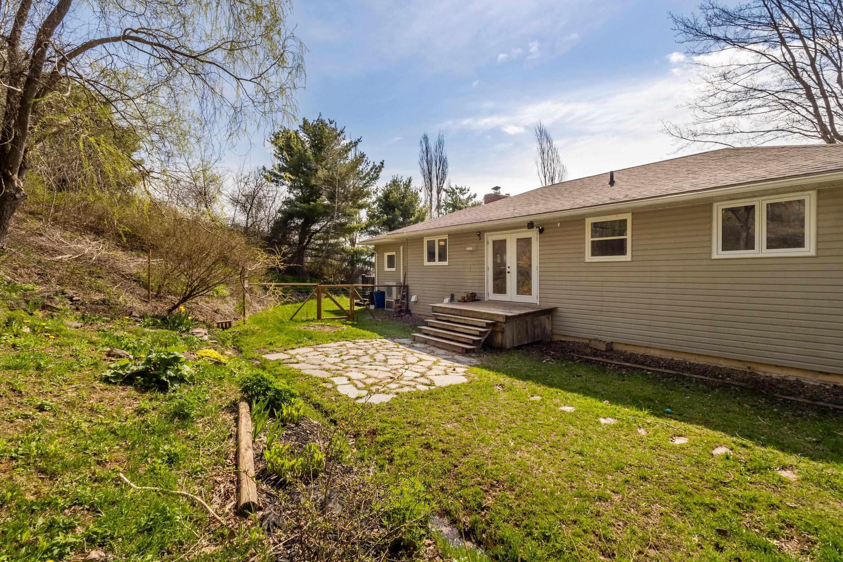 $520,000.00: 1719 White Rock Road, White Rock