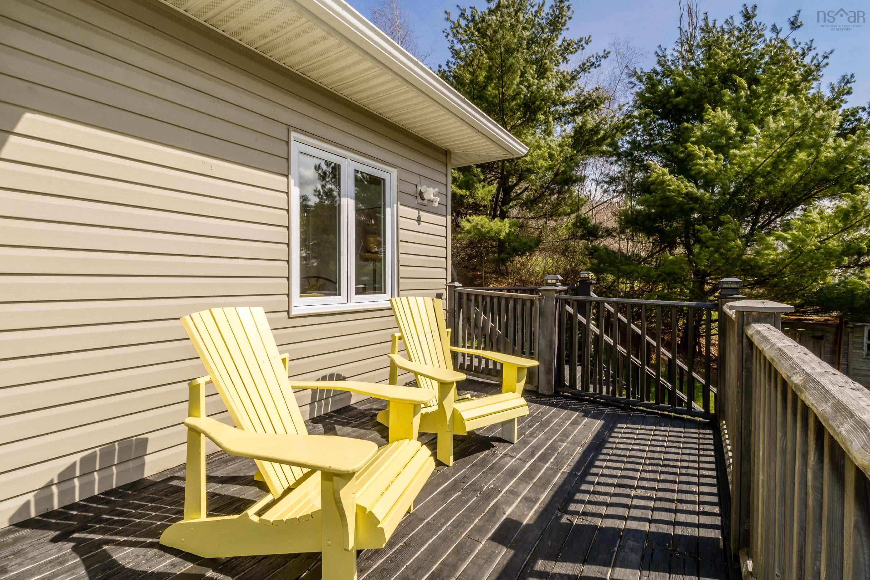 $520,000.00: 1719 White Rock Road, White Rock