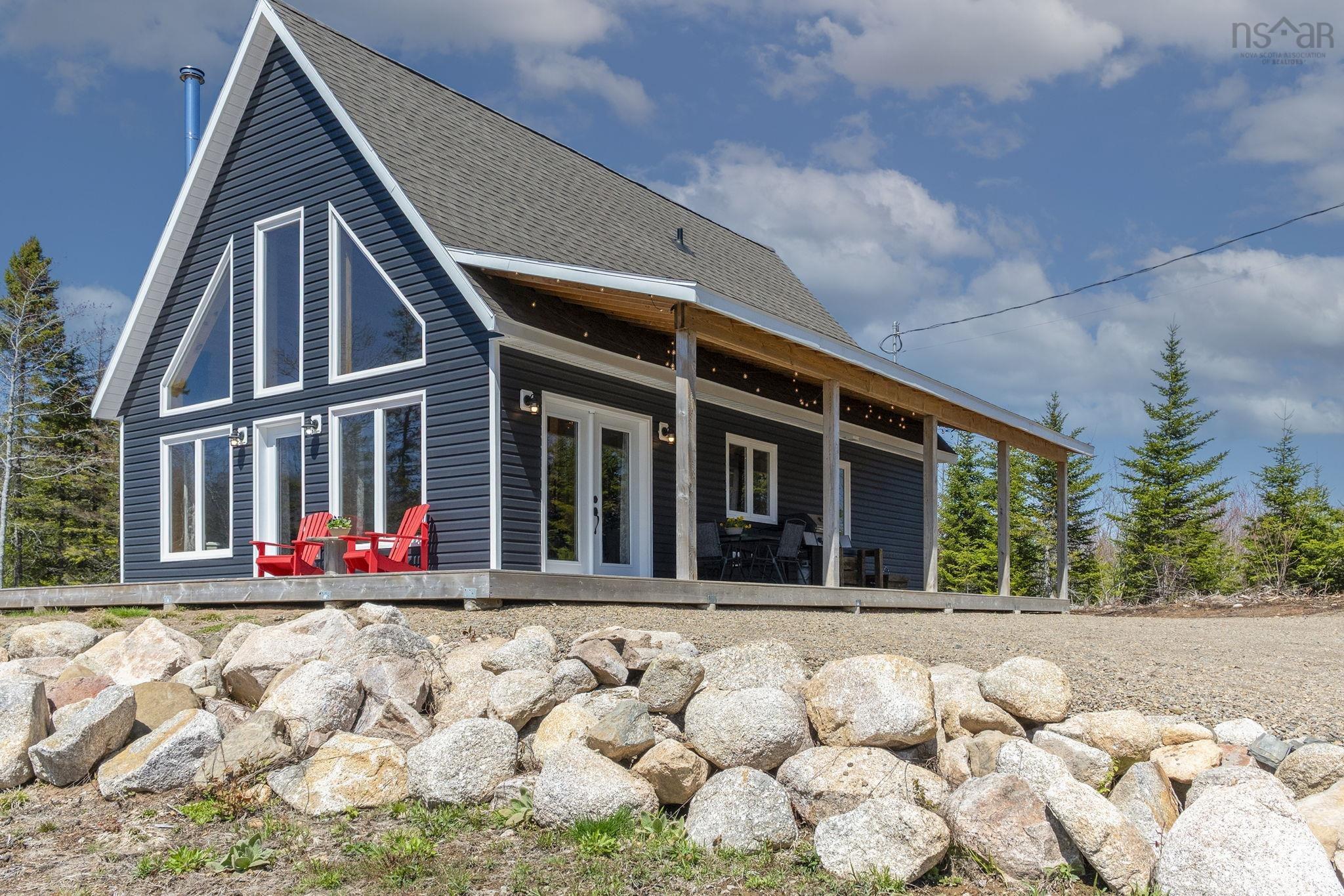 $519,000.00: 294 Alpena Road, Nictaux South