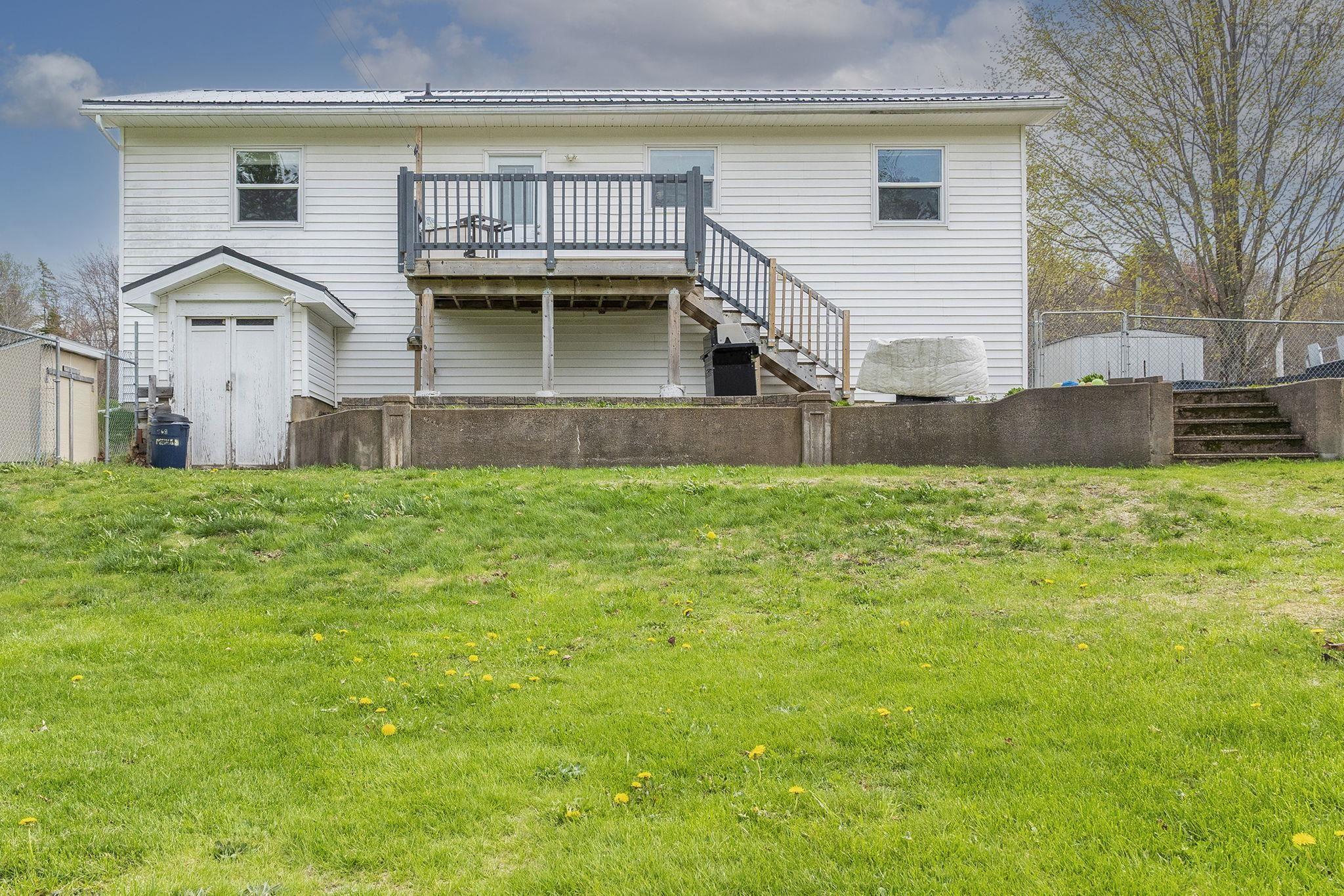 $439,000.00: 821 Meadowvale Road, Tremont