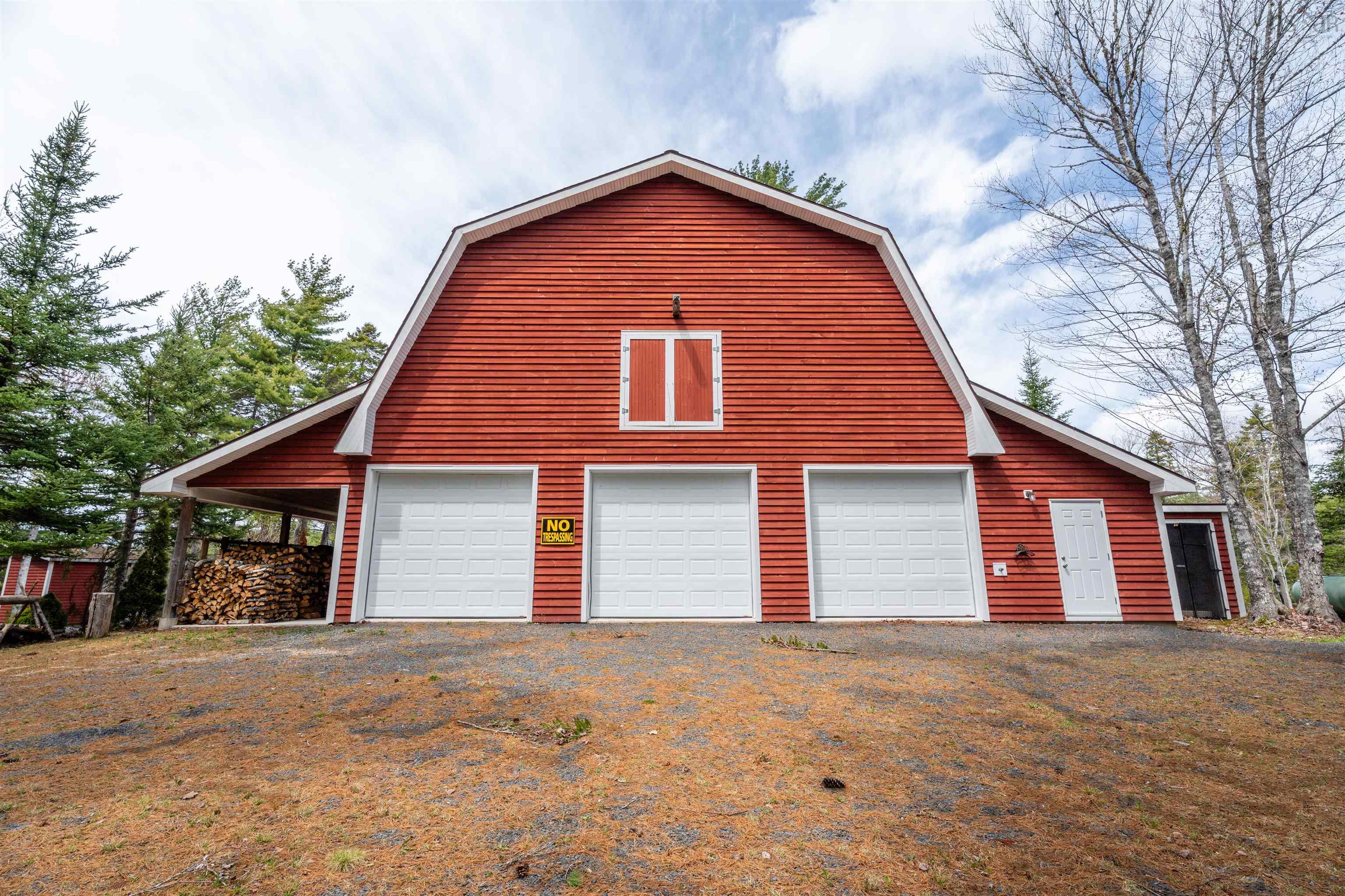 $1,400,000.00: 73 Lawral Lane, Middle Cornwall