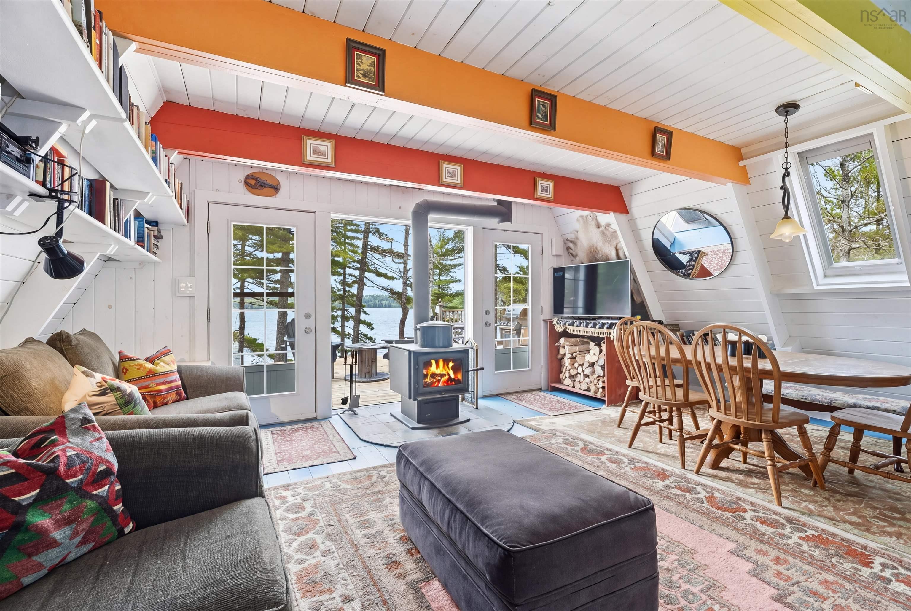 $1,400,000.00: 73 Lawral Lane, Middle Cornwall