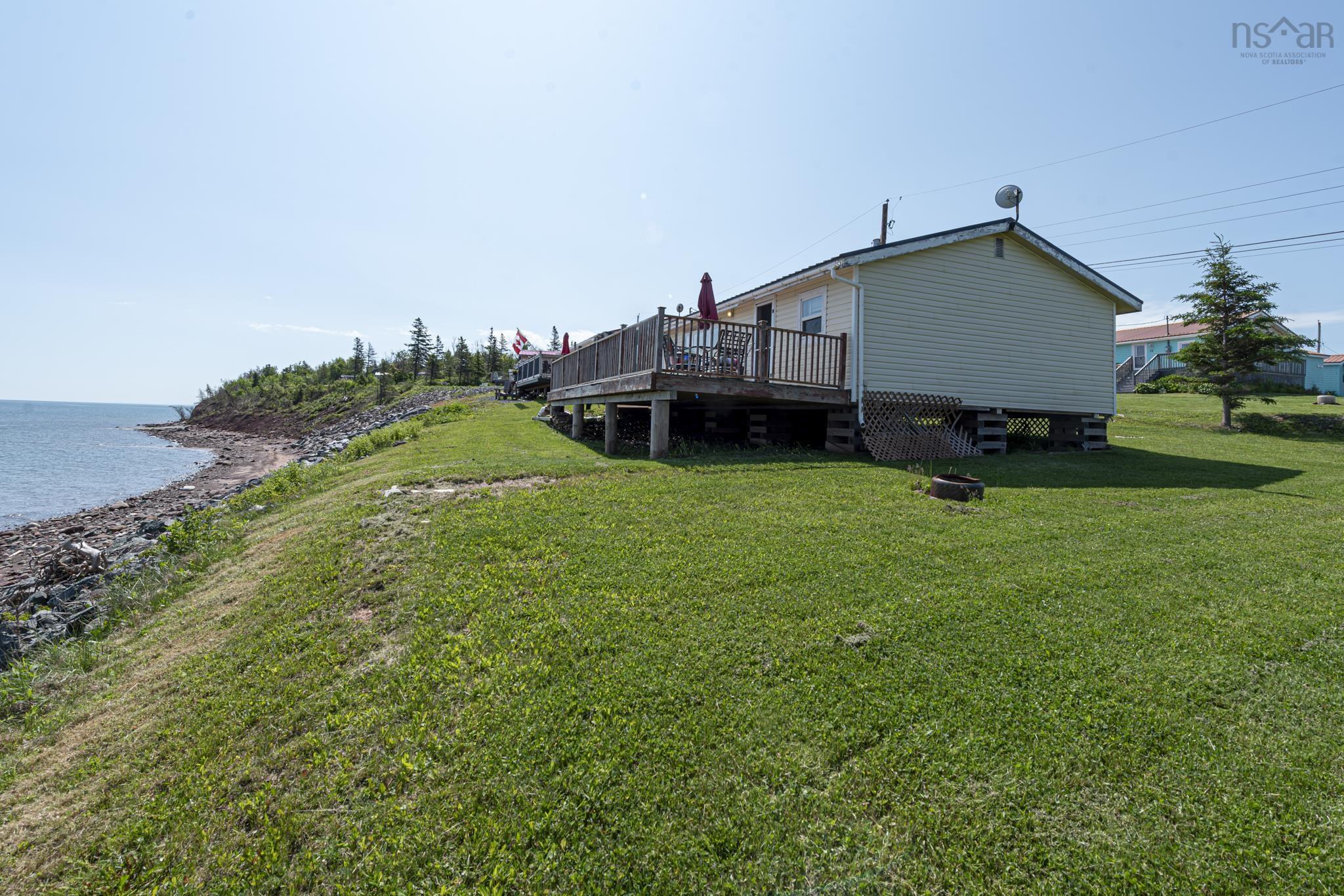 $219,900.00: 71 Red Cliff Drive, Seafoam