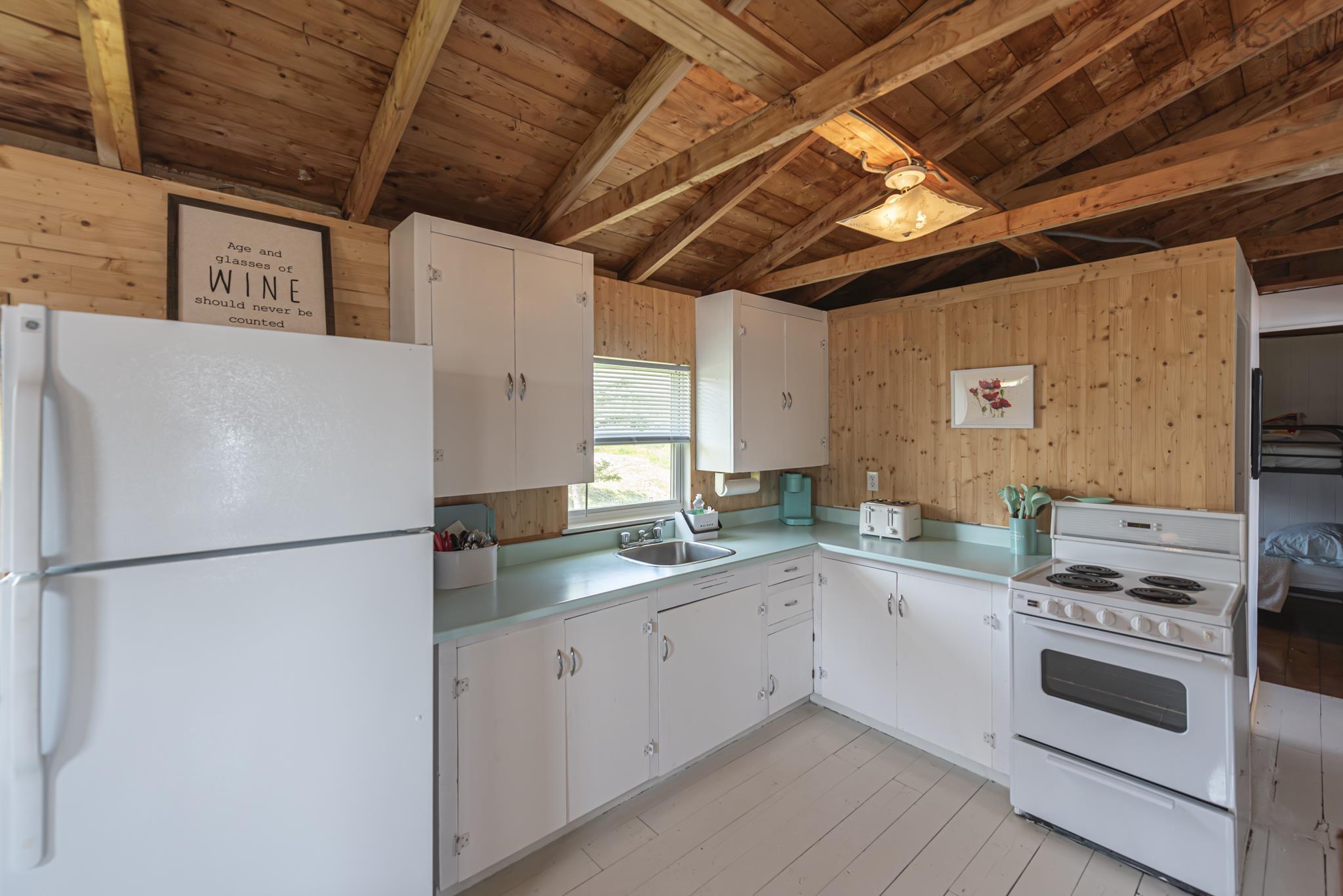 $219,900.00: 71 Red Cliff Drive, Seafoam