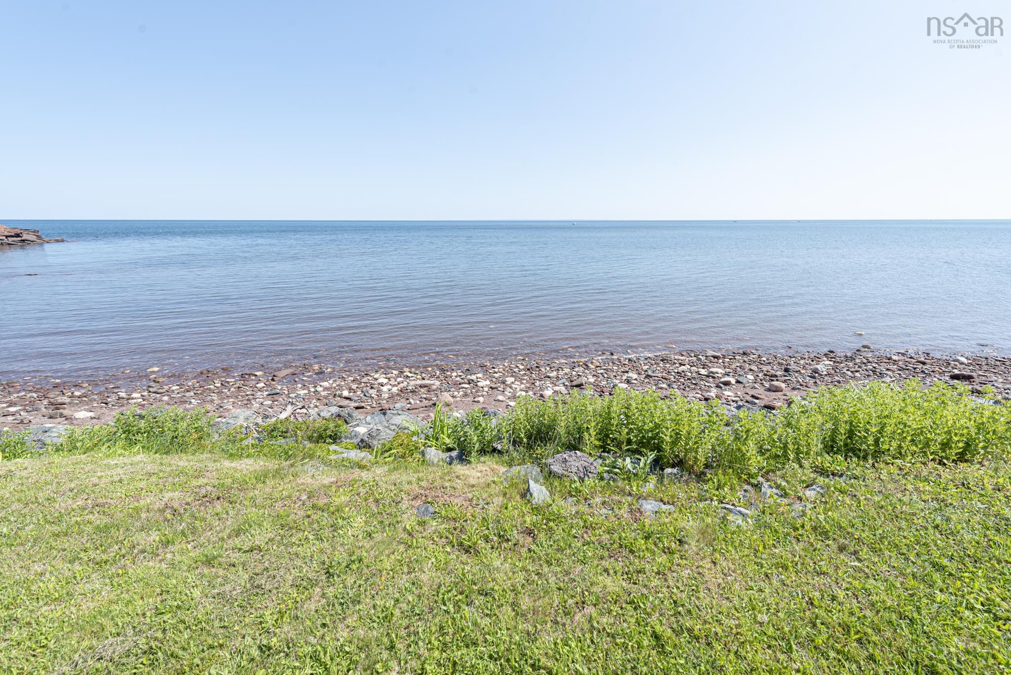 $219,900.00: 71 Red Cliff Drive, Seafoam
