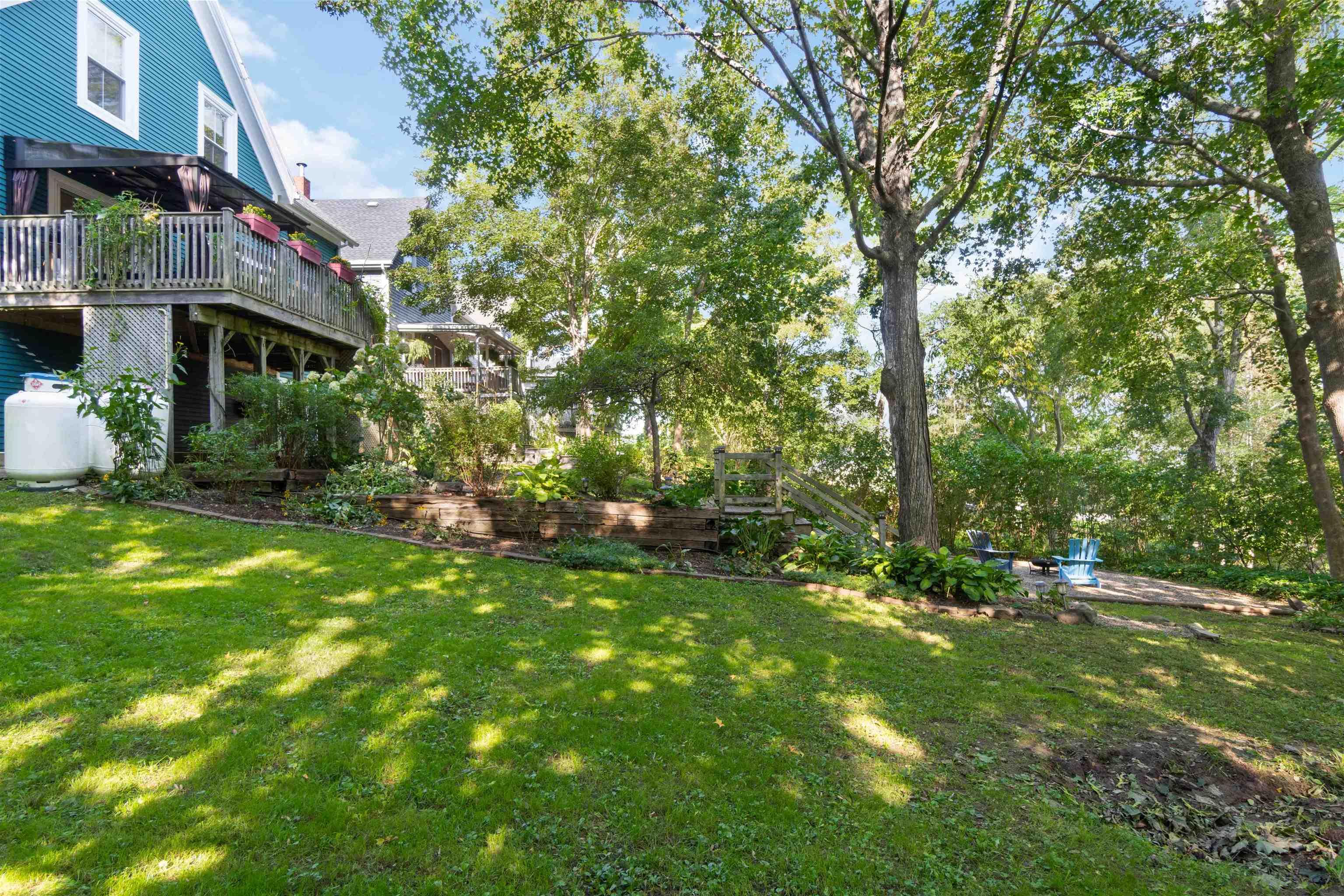 $550,000.00: 383 Hawthorne Street, Windsor