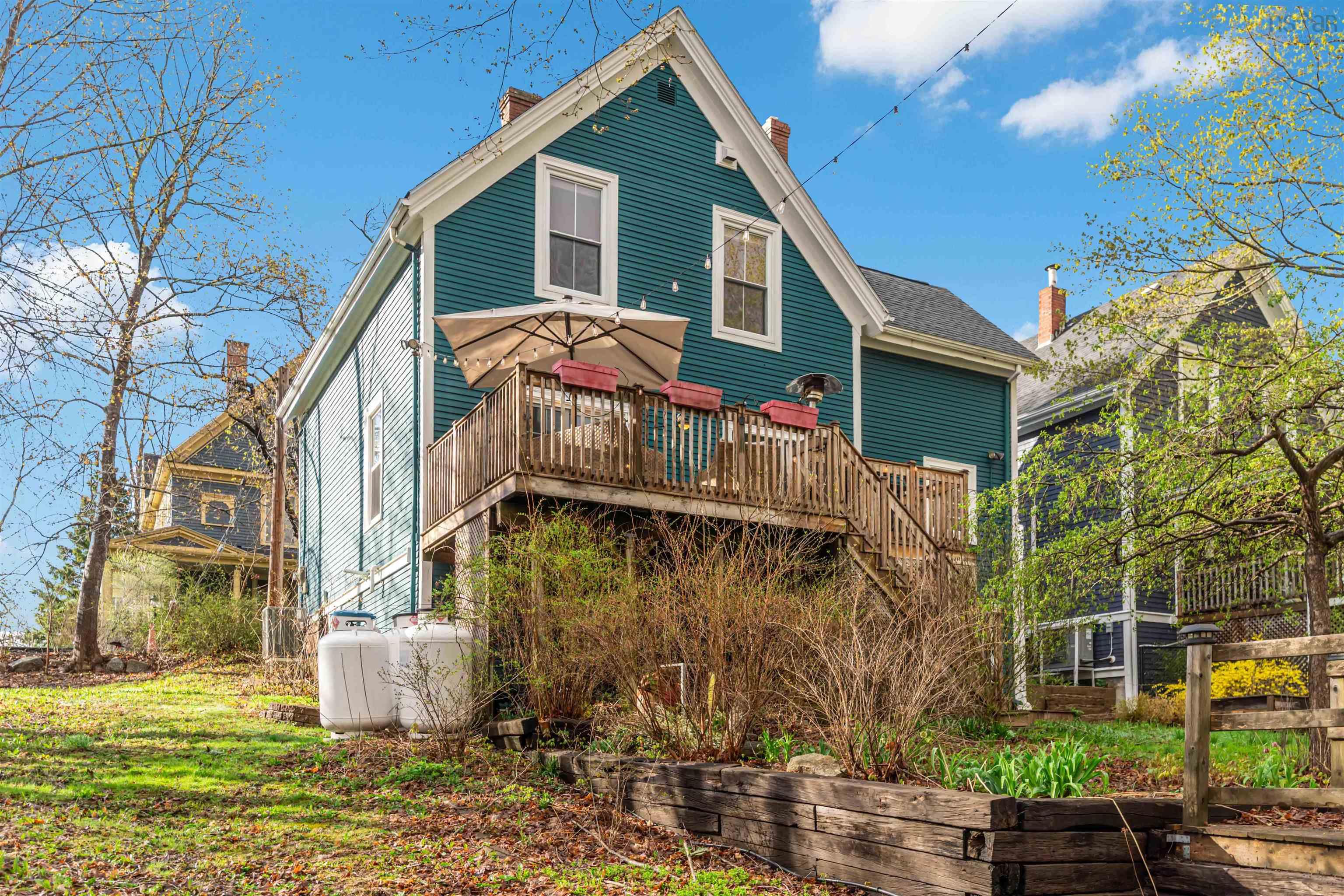 $550,000.00: 383 Hawthorne Street, Windsor