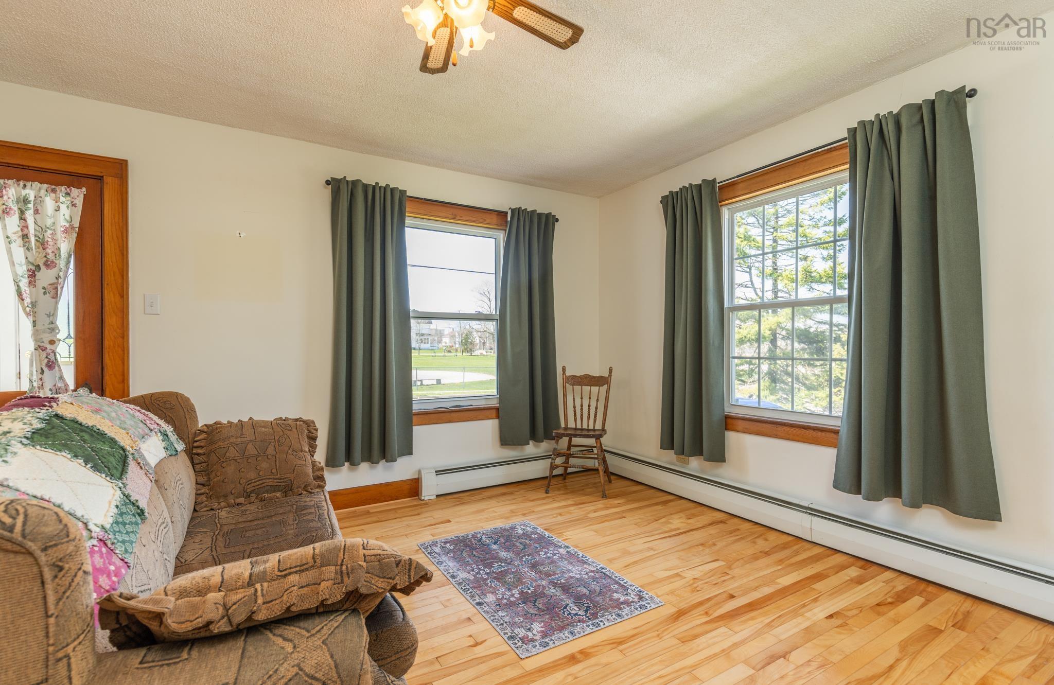 $274,900.00: 6 Huntington Street, Yarmouth