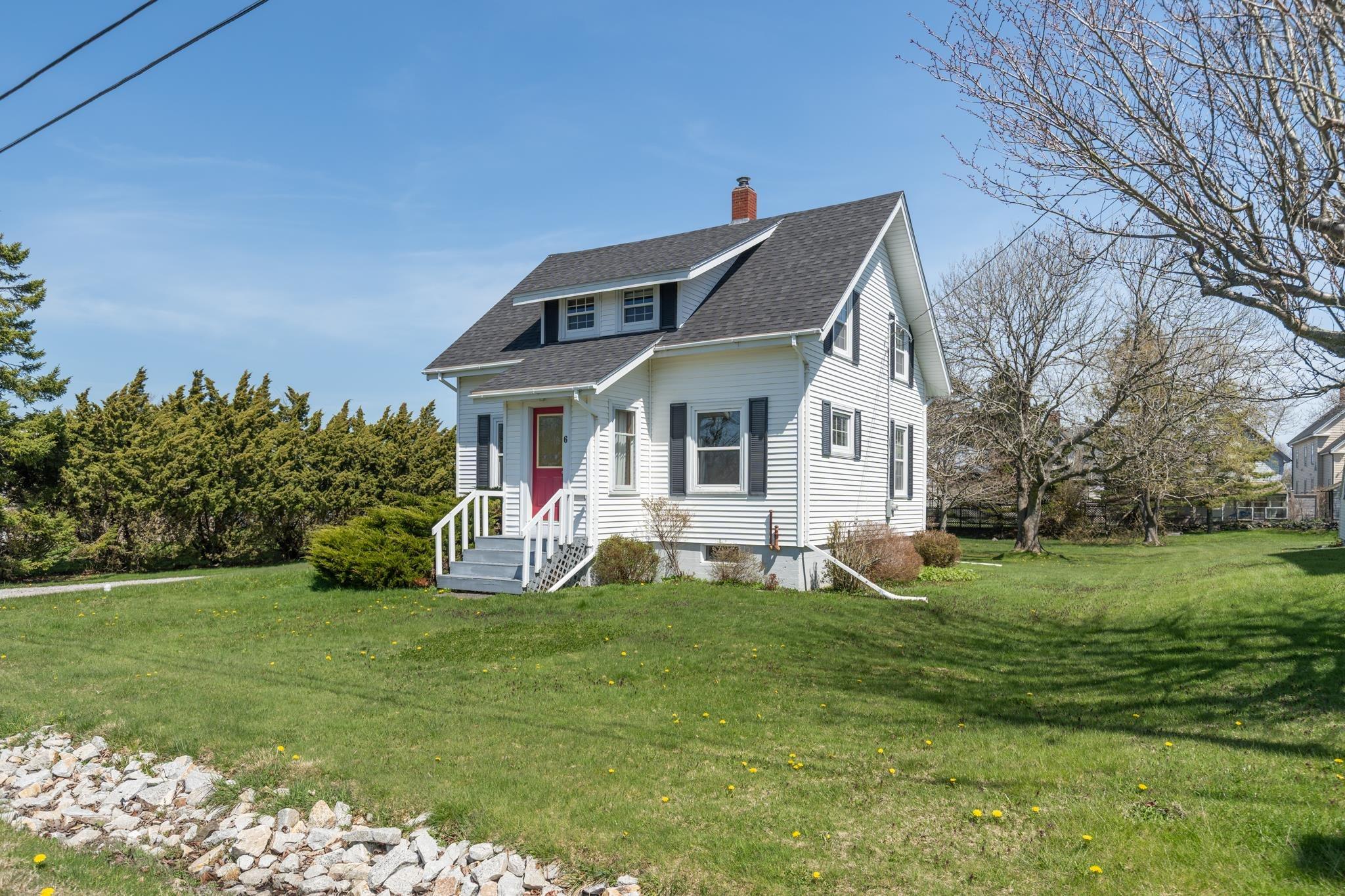 $274,900.00: 6 Huntington Street, Yarmouth