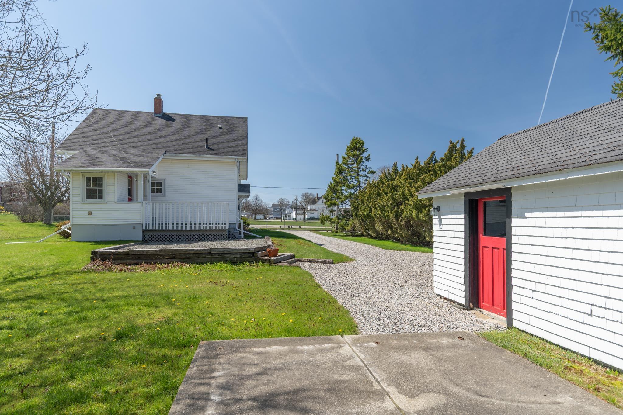 $274,900.00: 6 Huntington Street, Yarmouth