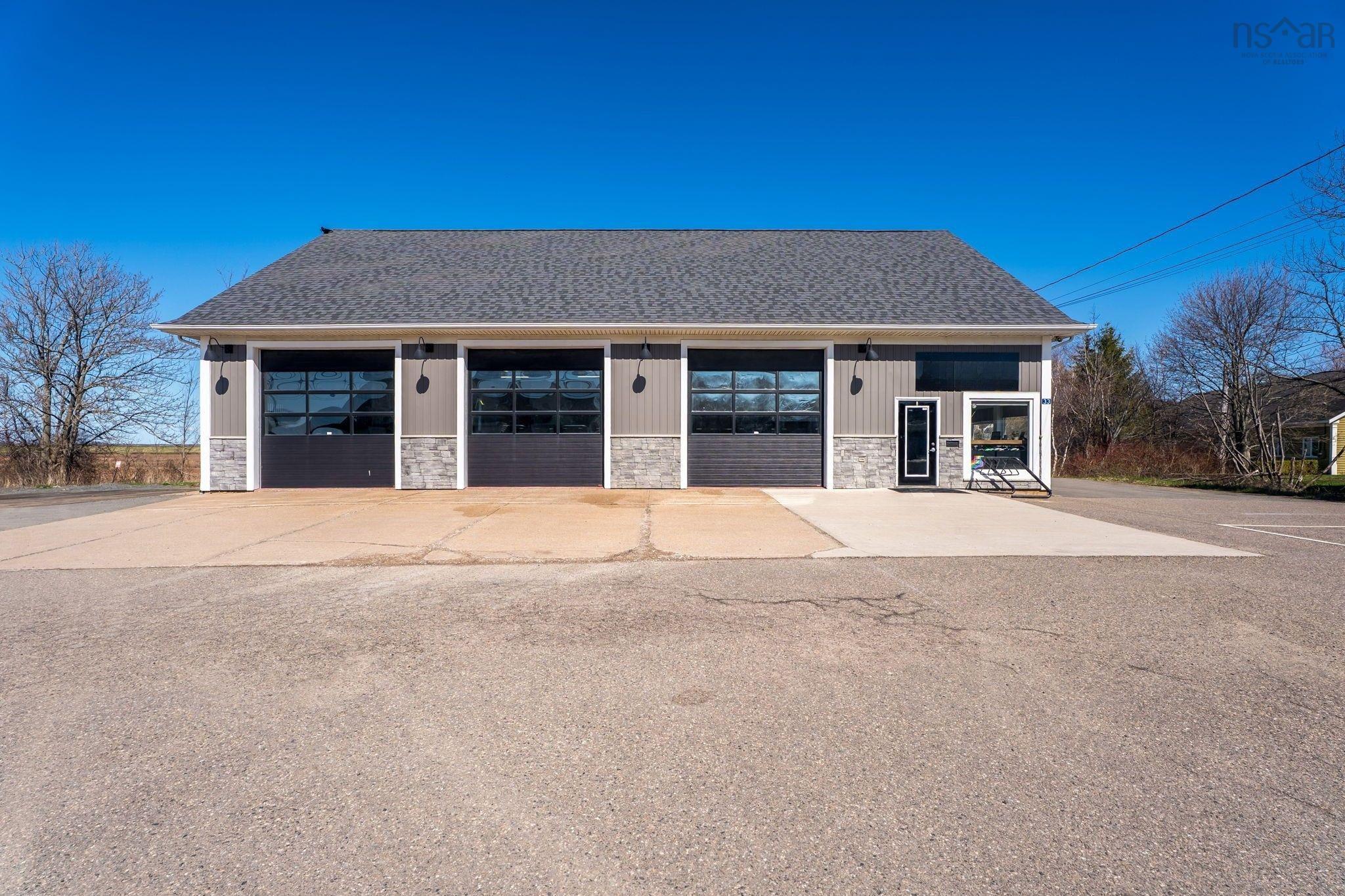 $1,199,900.00: 33 Elm Street, Wolfville